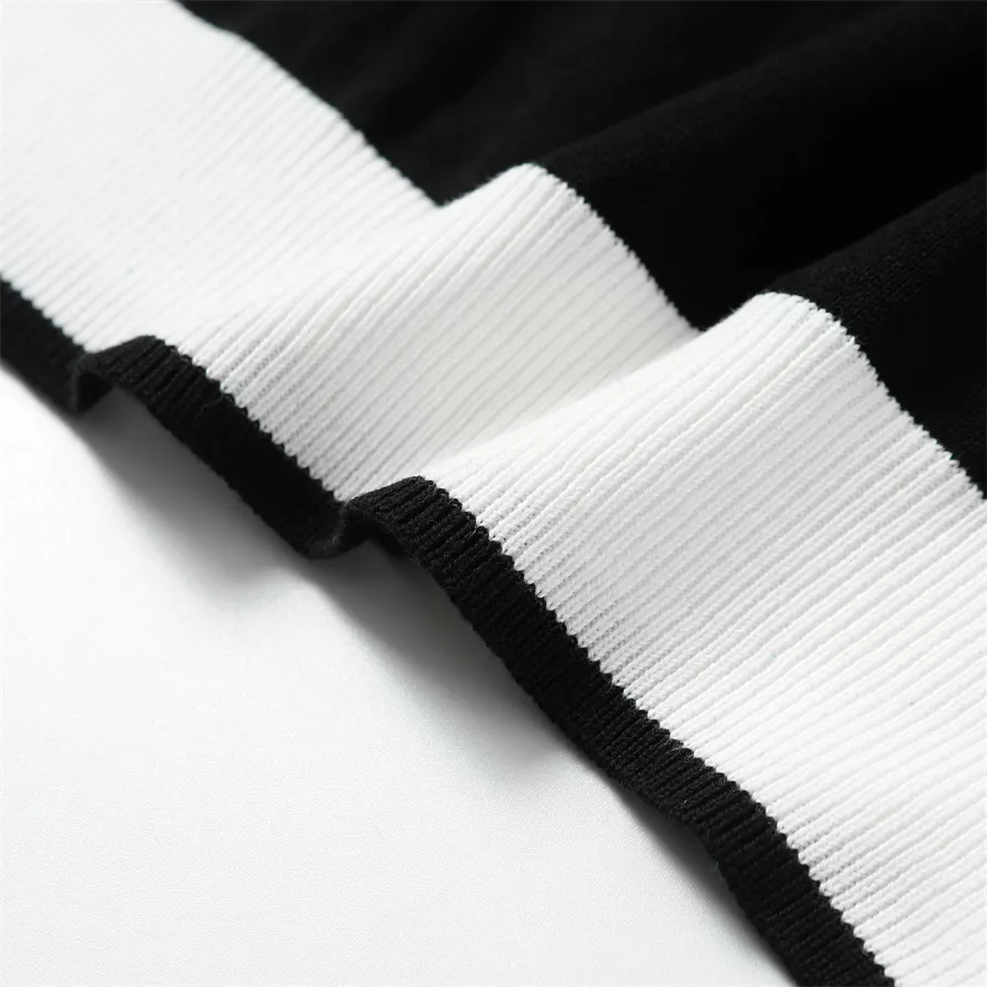 Breathable 811 Prada T-Shirts Short Sleeved For Unisex