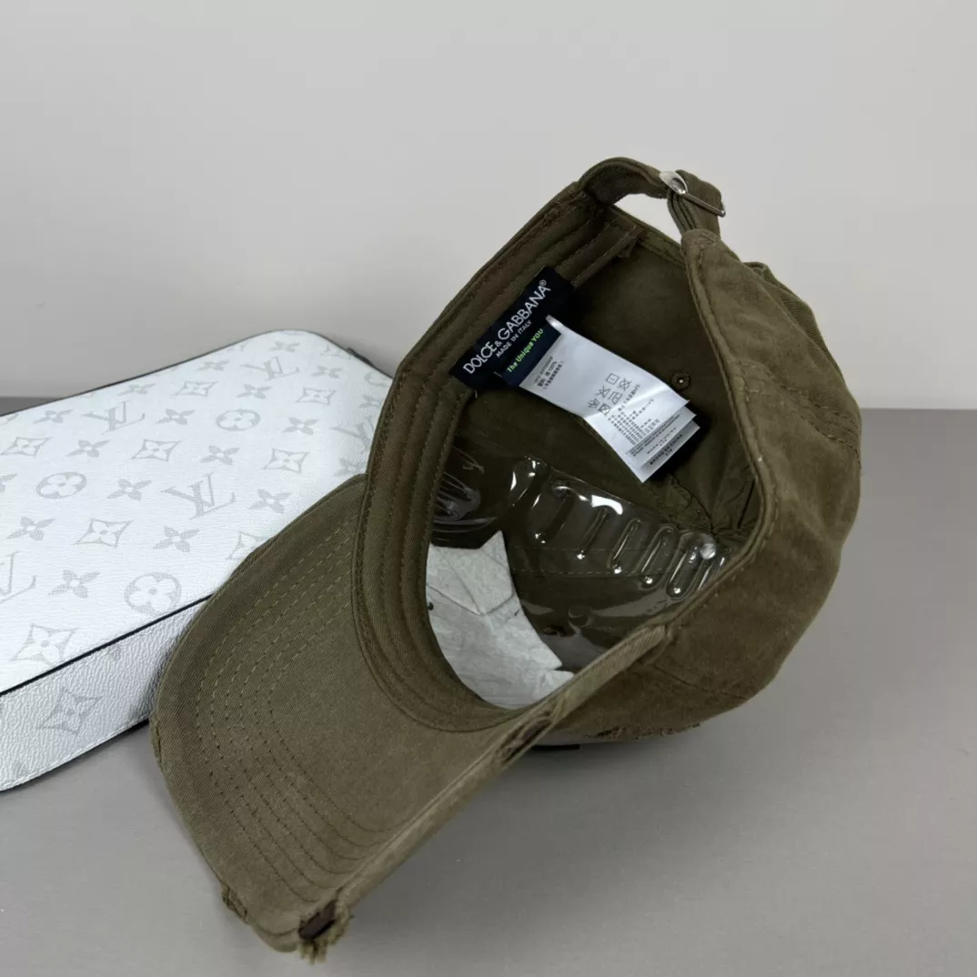 Breathable 8164 Dolce & Gabbana Caps