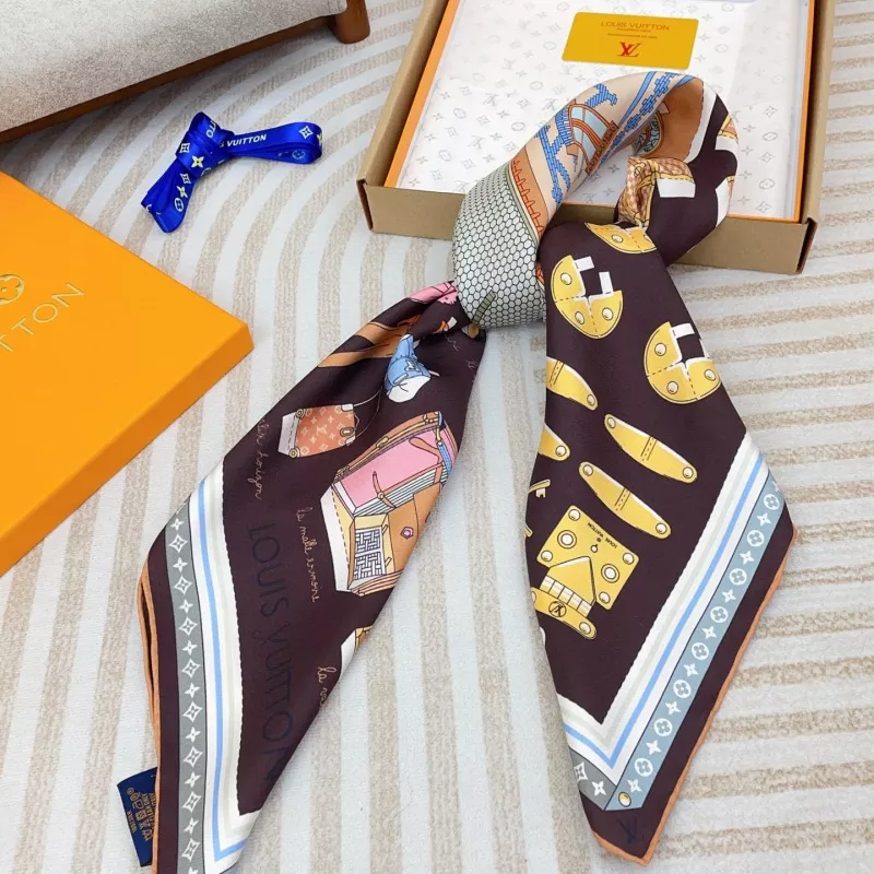 Breathable 8166 Louis Vuitton Silk Squares