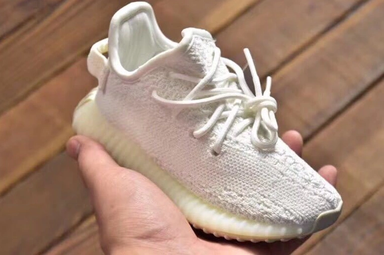Breathable 8300 Yeezy Kids Shoes For Kids