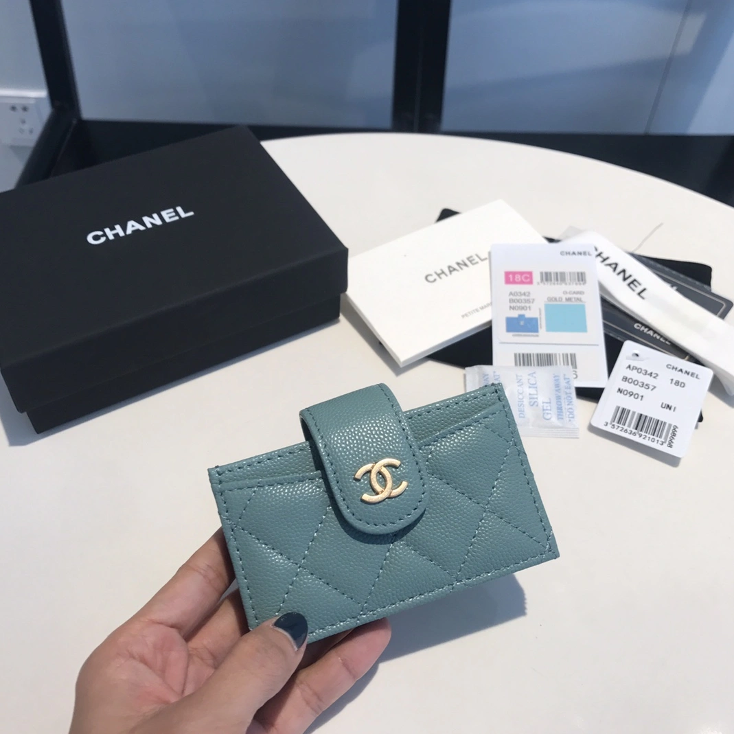 Breathable 8632 Chanel AAA Quality Card Case For Women