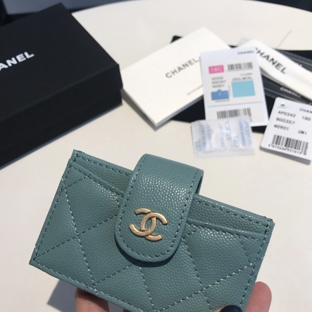 Breathable 8632 Chanel AAA Quality Card Case For Women