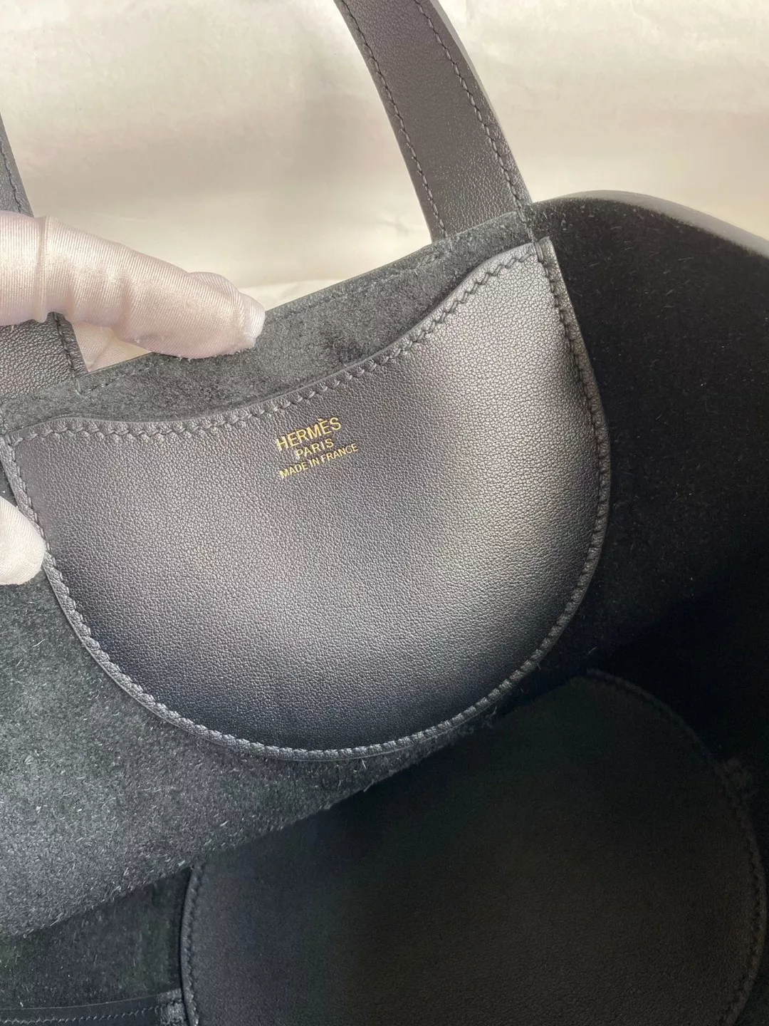 Breathable 8668 Hermes AAA Quality Handbags In Gold For Women