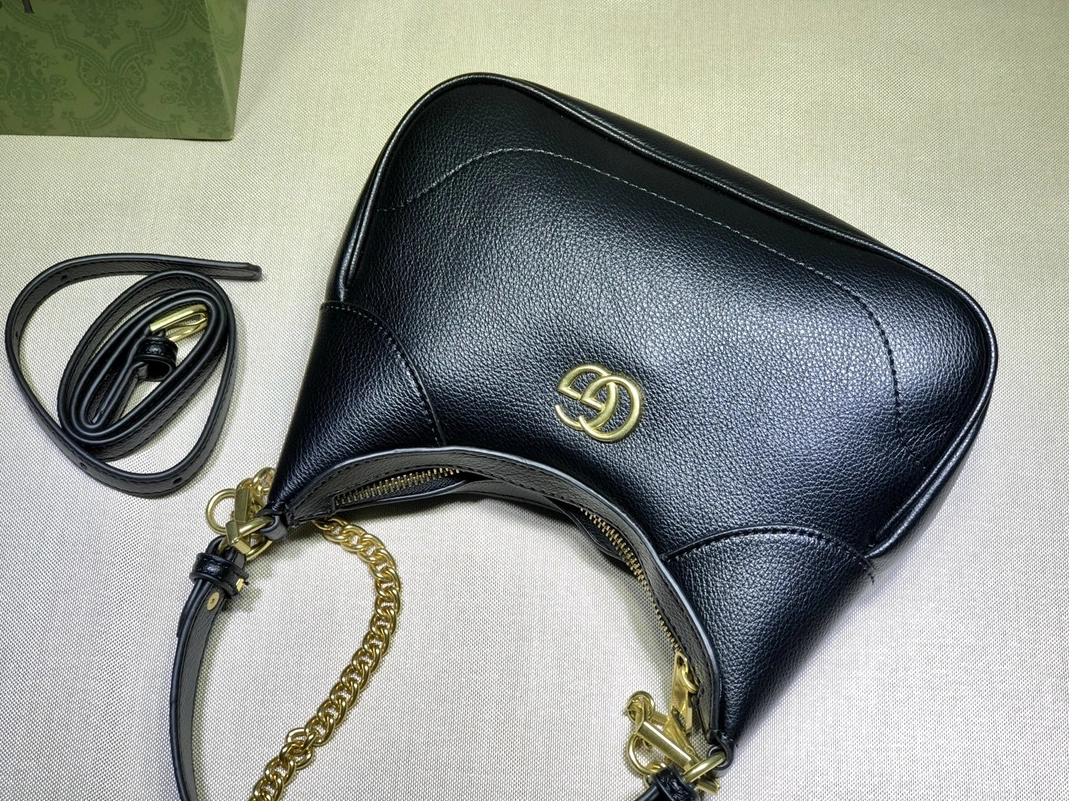 Breathable 8670 Gucci AAA Quality Shoulder Bags For Women