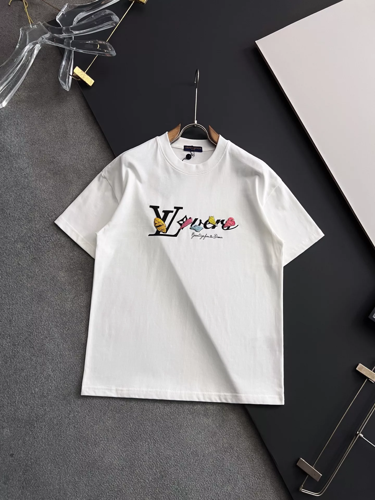 Breathable 8843 Louis Vuitton LV T-Shirts Short Sleeved For Men