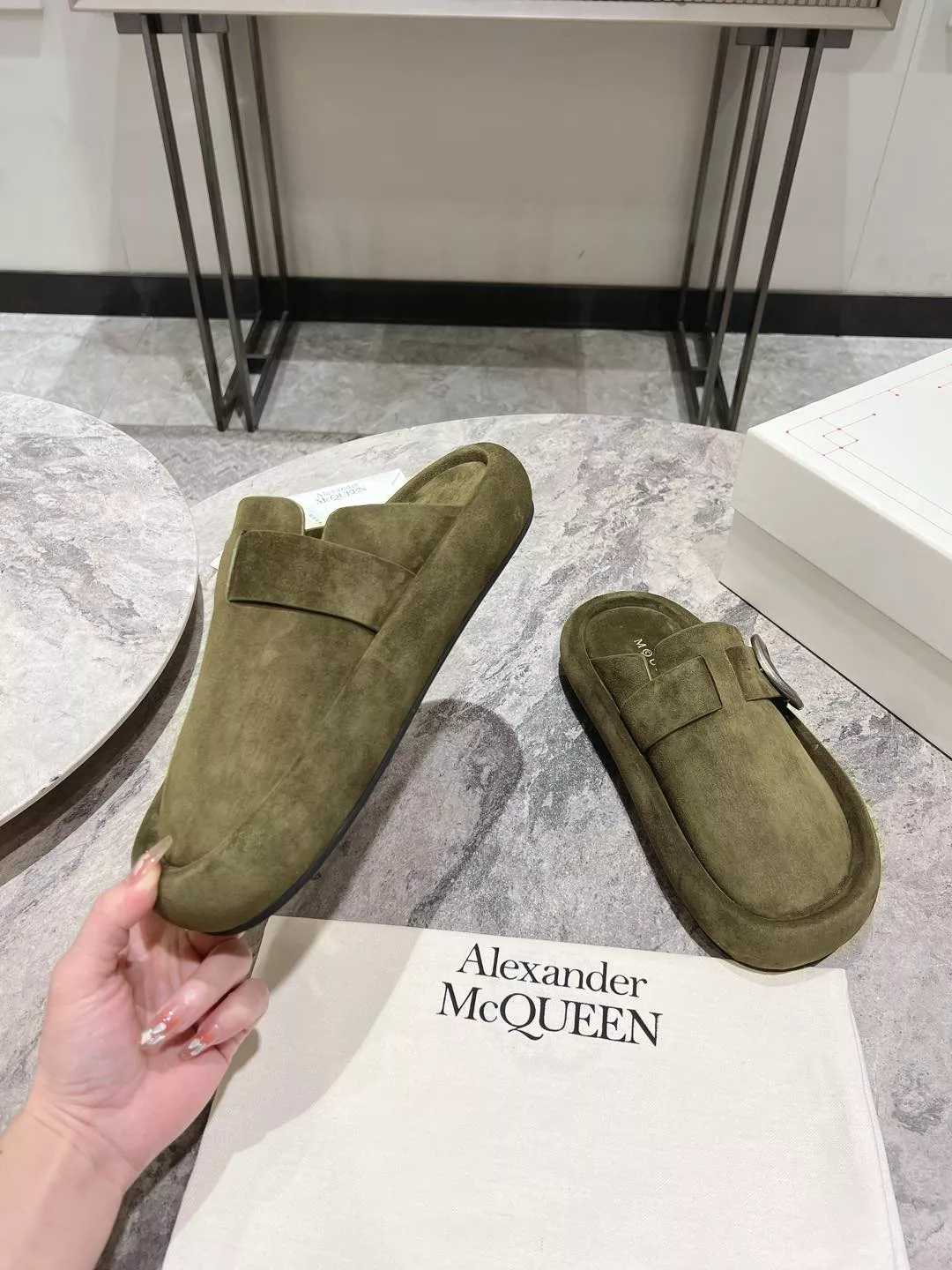 Breathable 8910 Alexander McQueen Slippers For Men