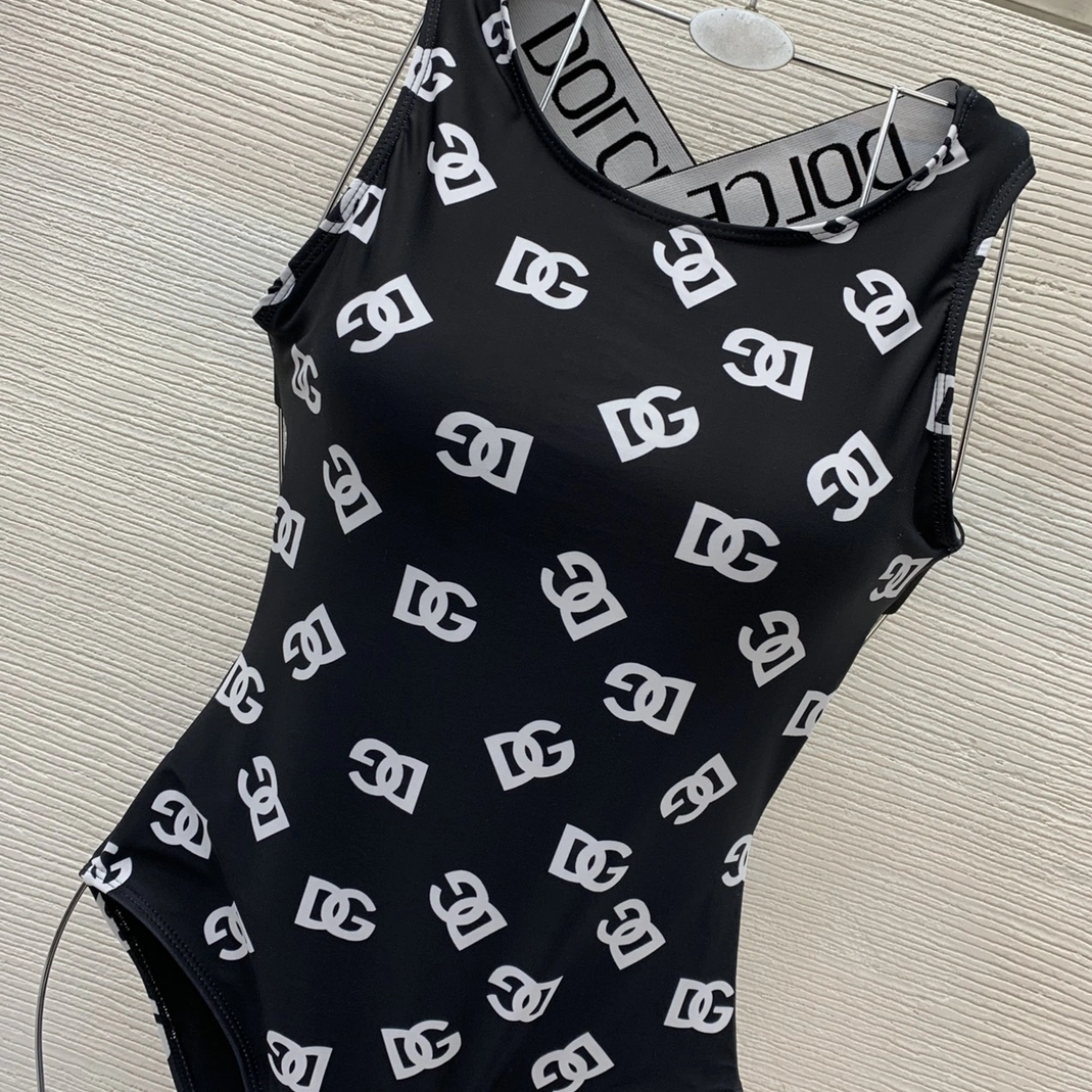 Breathable 8915 Dolce & Gabbana Bathing Suits For Women