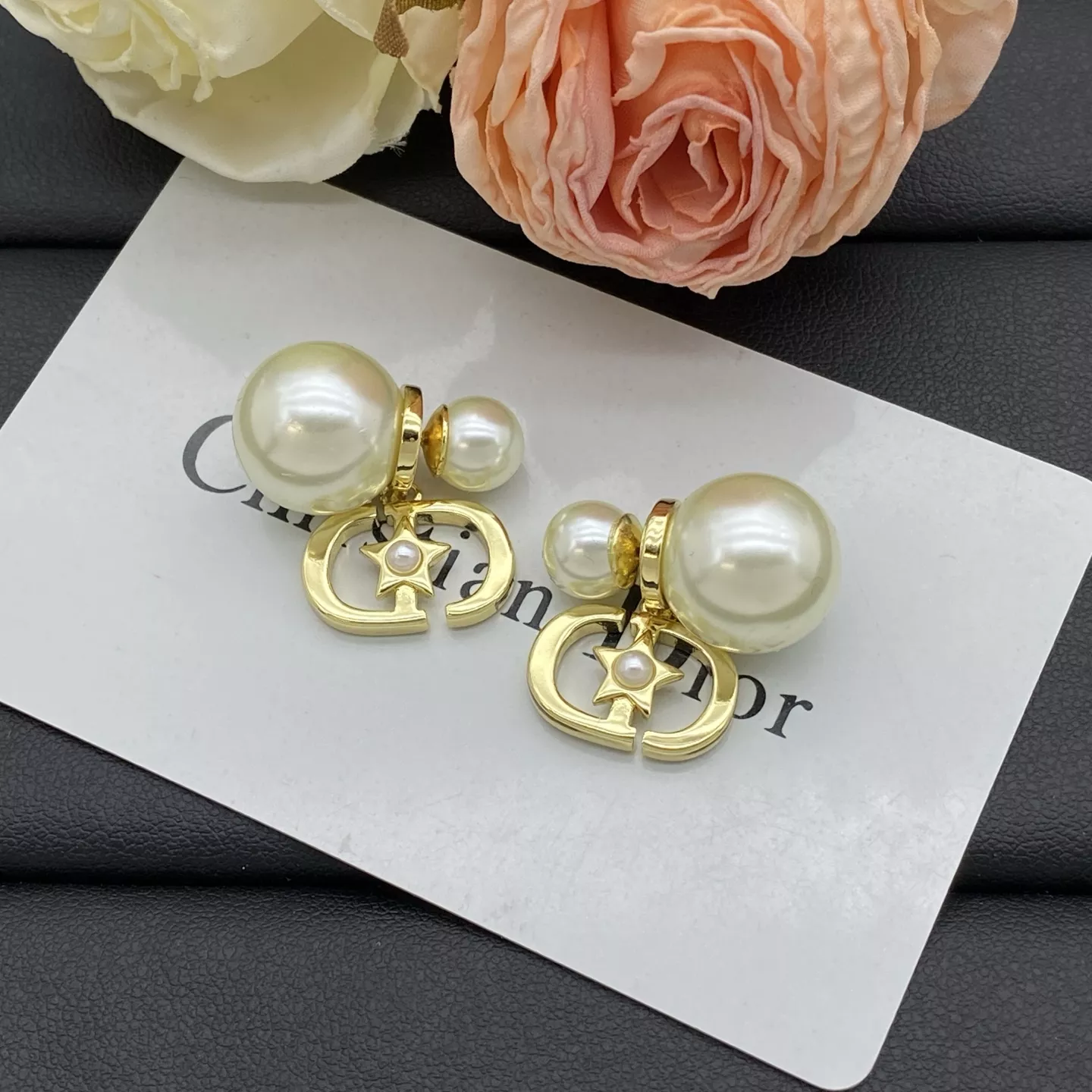 Breathable 8924 Christian Dior Earrings For Women