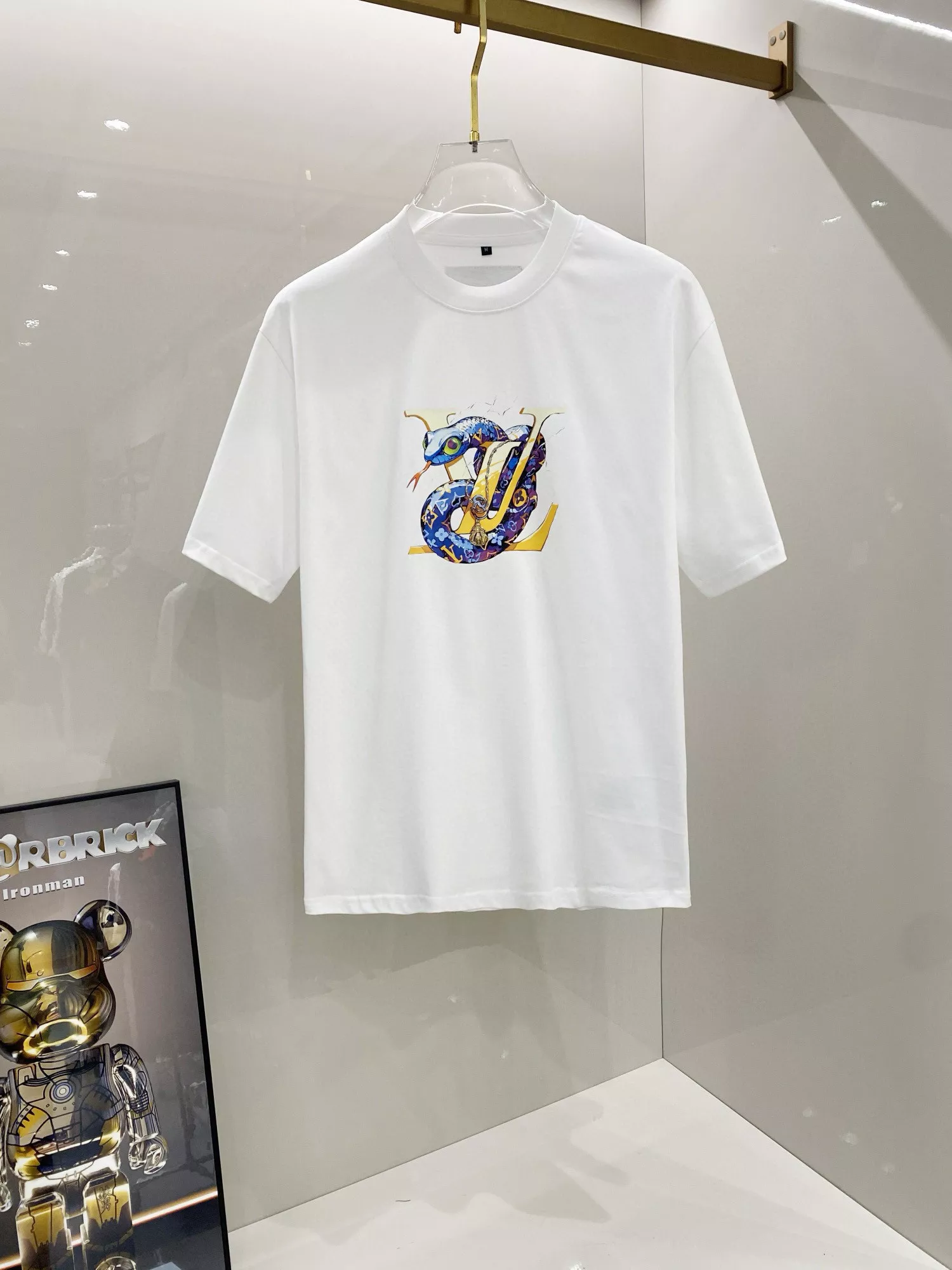 Breathable 9239 Louis Vuitton LV T-Shirts Short Sleeved For Unisex