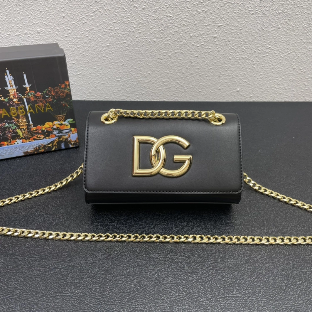 Breathable 9309 Dolce & Gabbana D&G AAA Quality Messenger Bags For Women