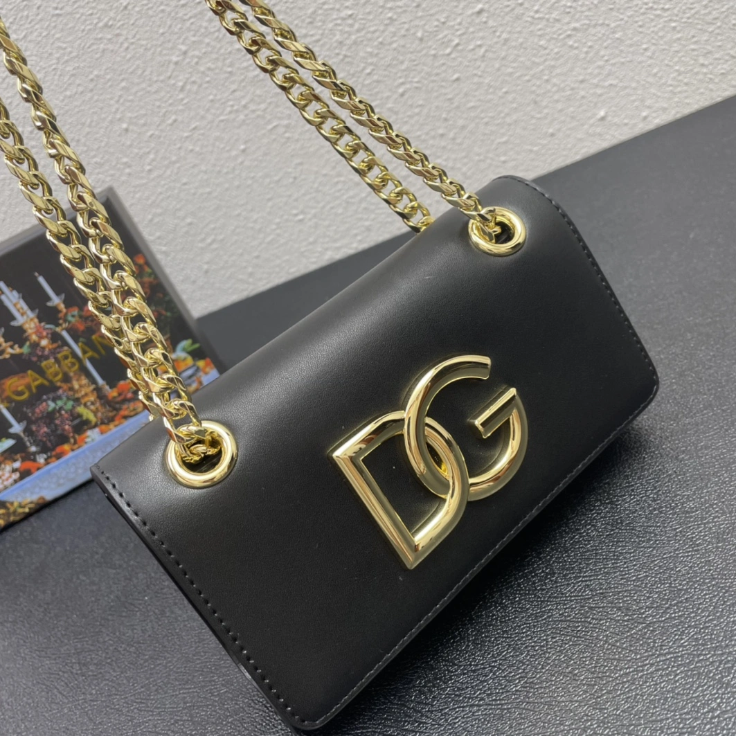 Breathable 9309 Dolce & Gabbana D&G AAA Quality Messenger Bags For Women