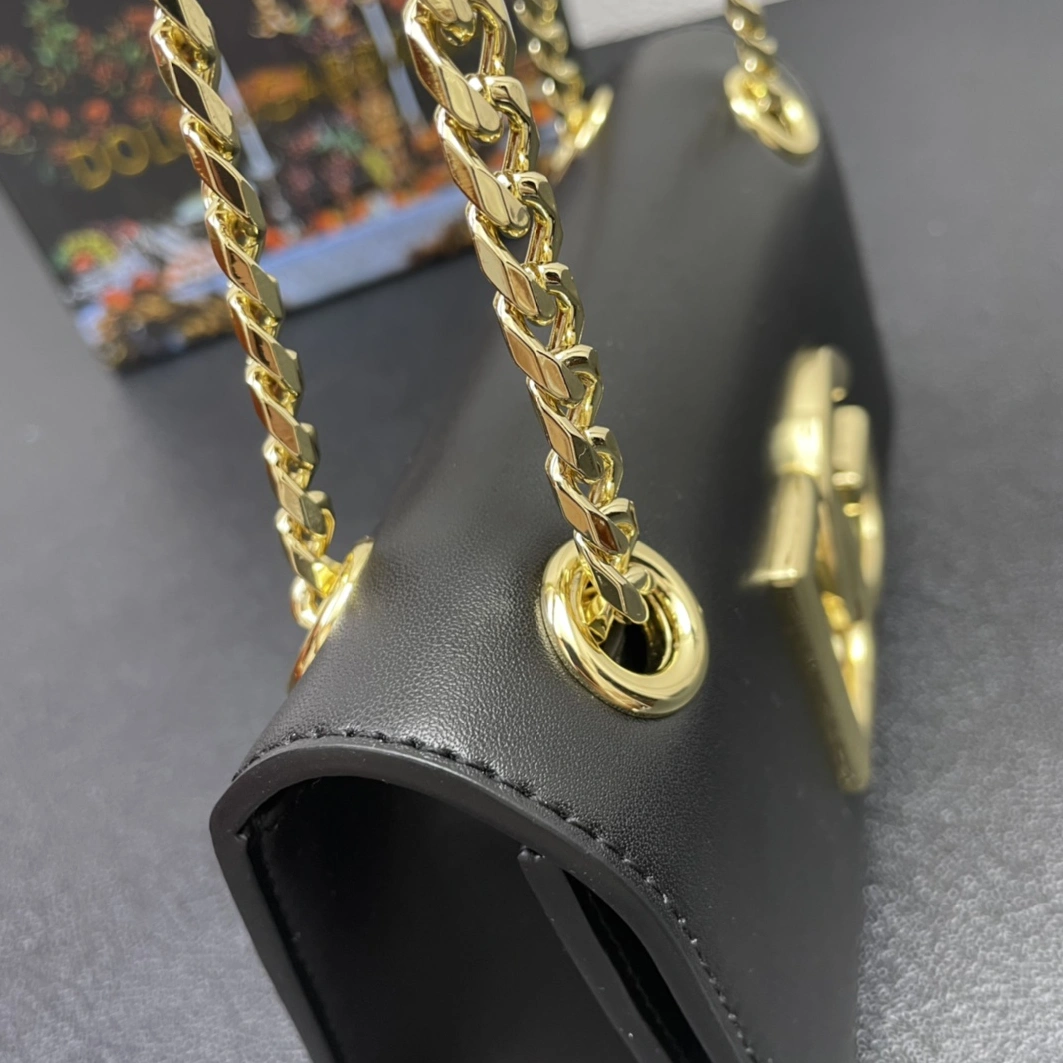 Breathable 9309 Dolce & Gabbana D&G AAA Quality Messenger Bags For Women