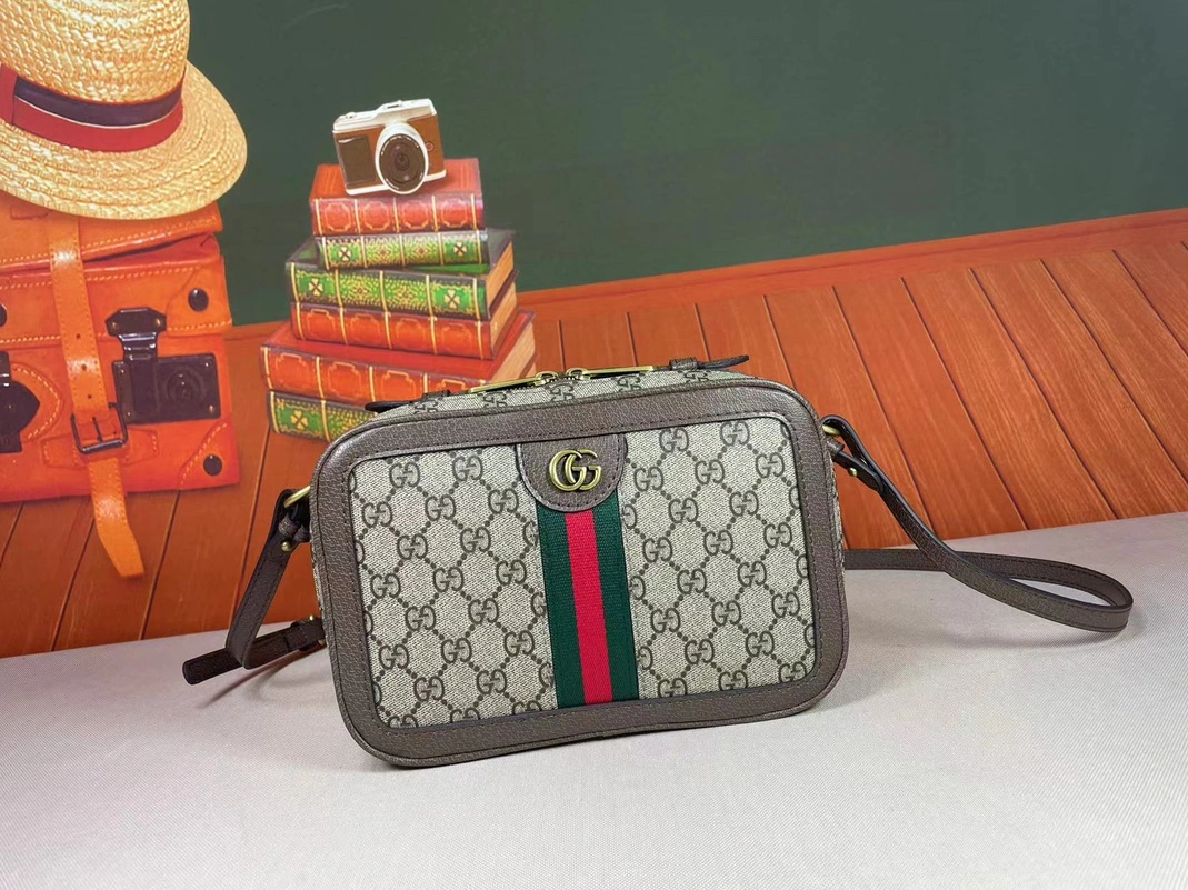 Breathable 9593 Gucci AAA Quality Messenger Bags For Women