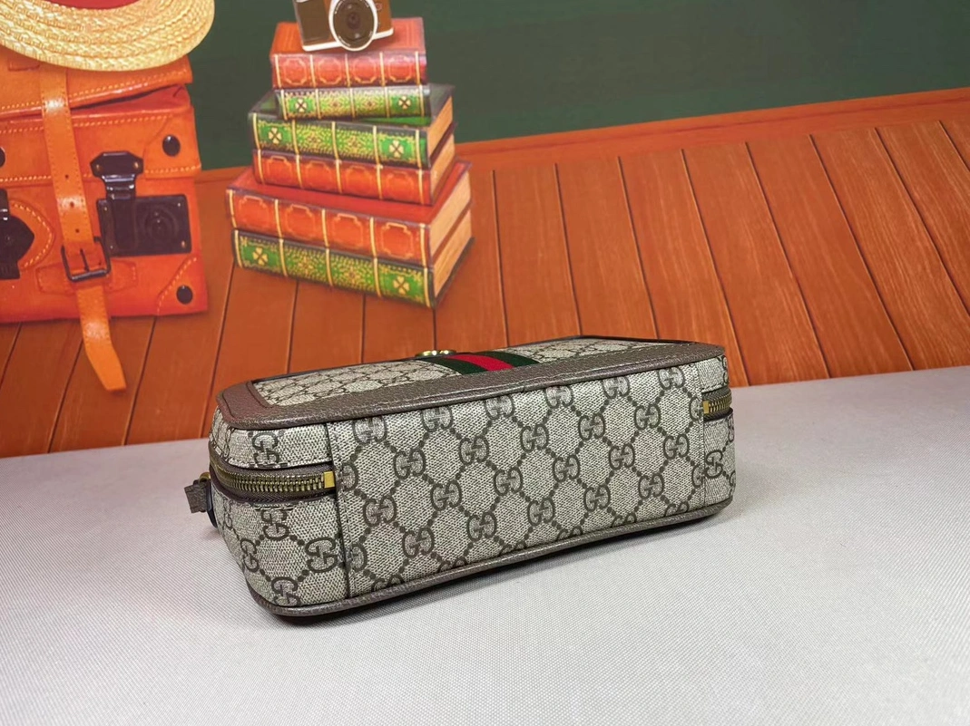 Breathable 9593 Gucci AAA Quality Messenger Bags For Women