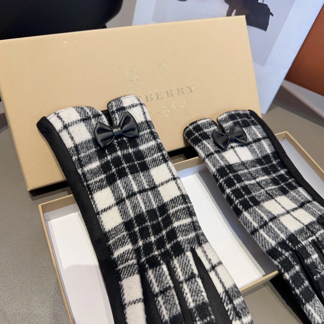Breathable 9621 Burberry Gloves