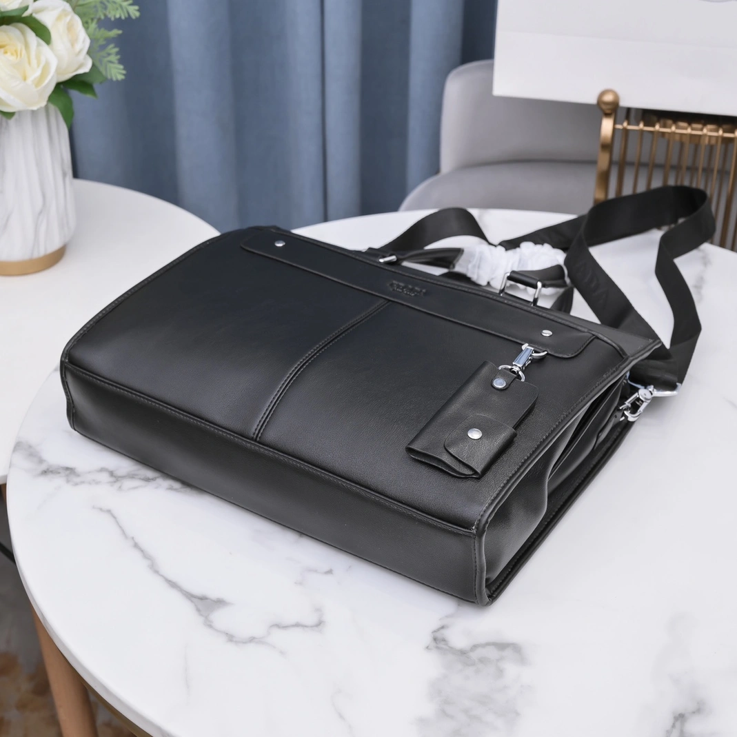 Breathable 9712 Prada AAA Man Handbags