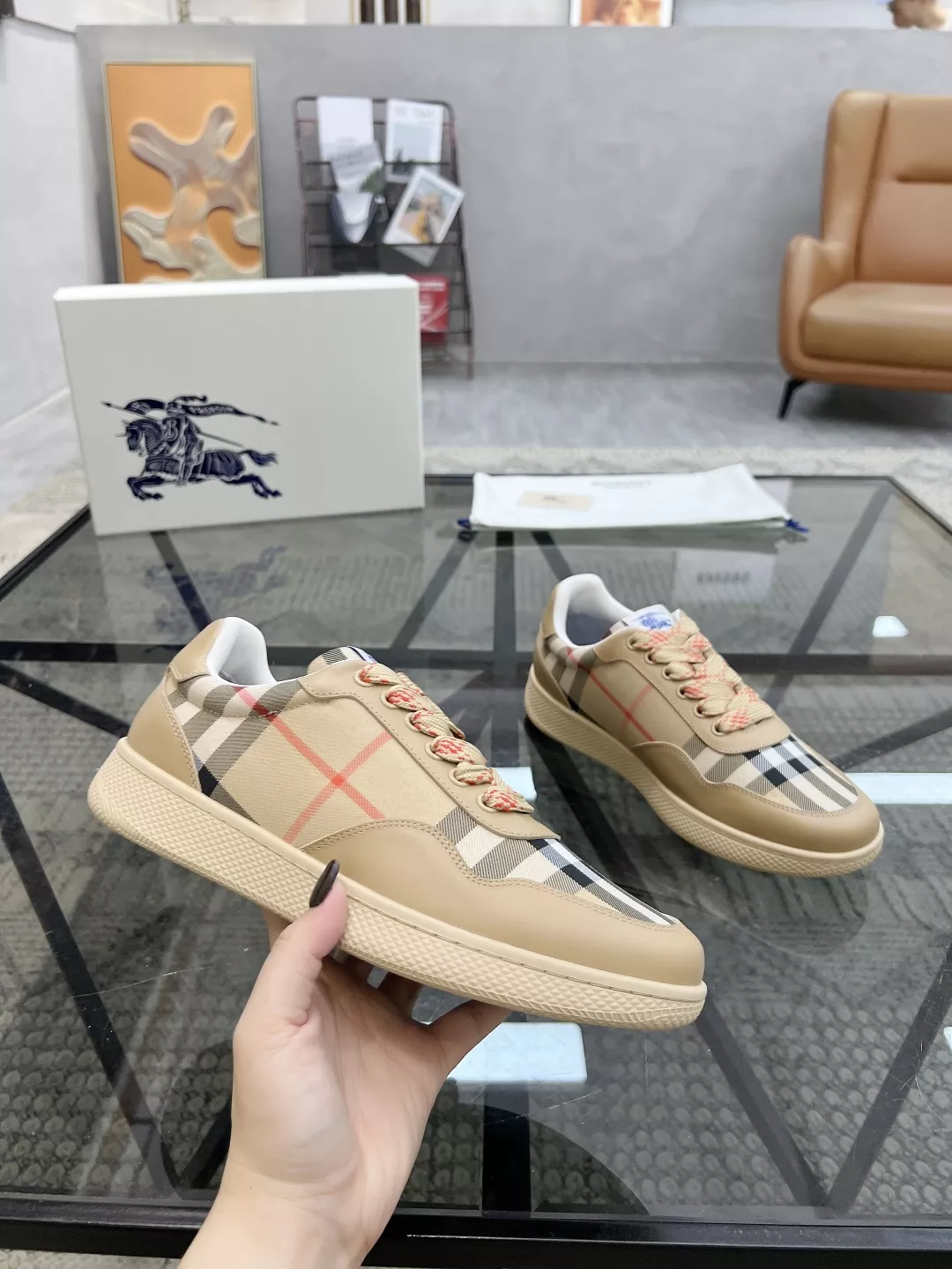 Breathable 9729 Burberry Casual Shoes For Men