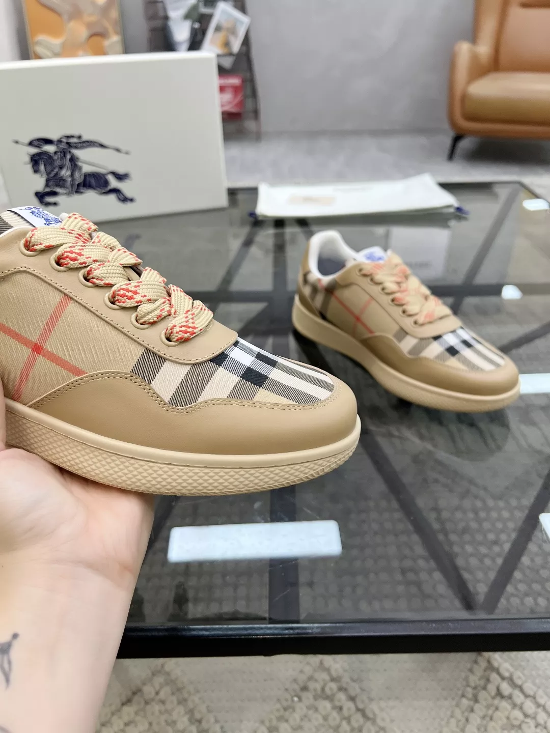 Breathable 9729 Burberry Casual Shoes For Men