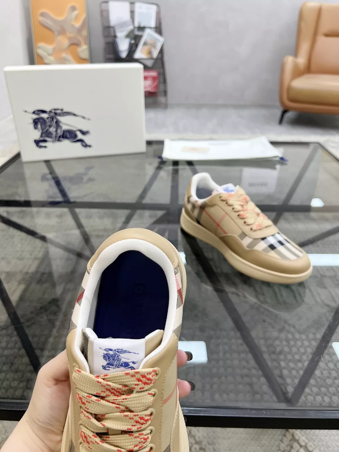 Breathable 9729 Burberry Casual Shoes For Men