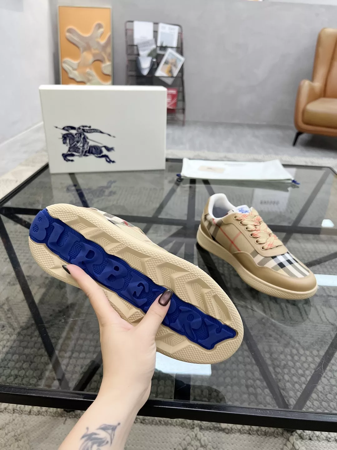 Breathable 9729 Burberry Casual Shoes For Men