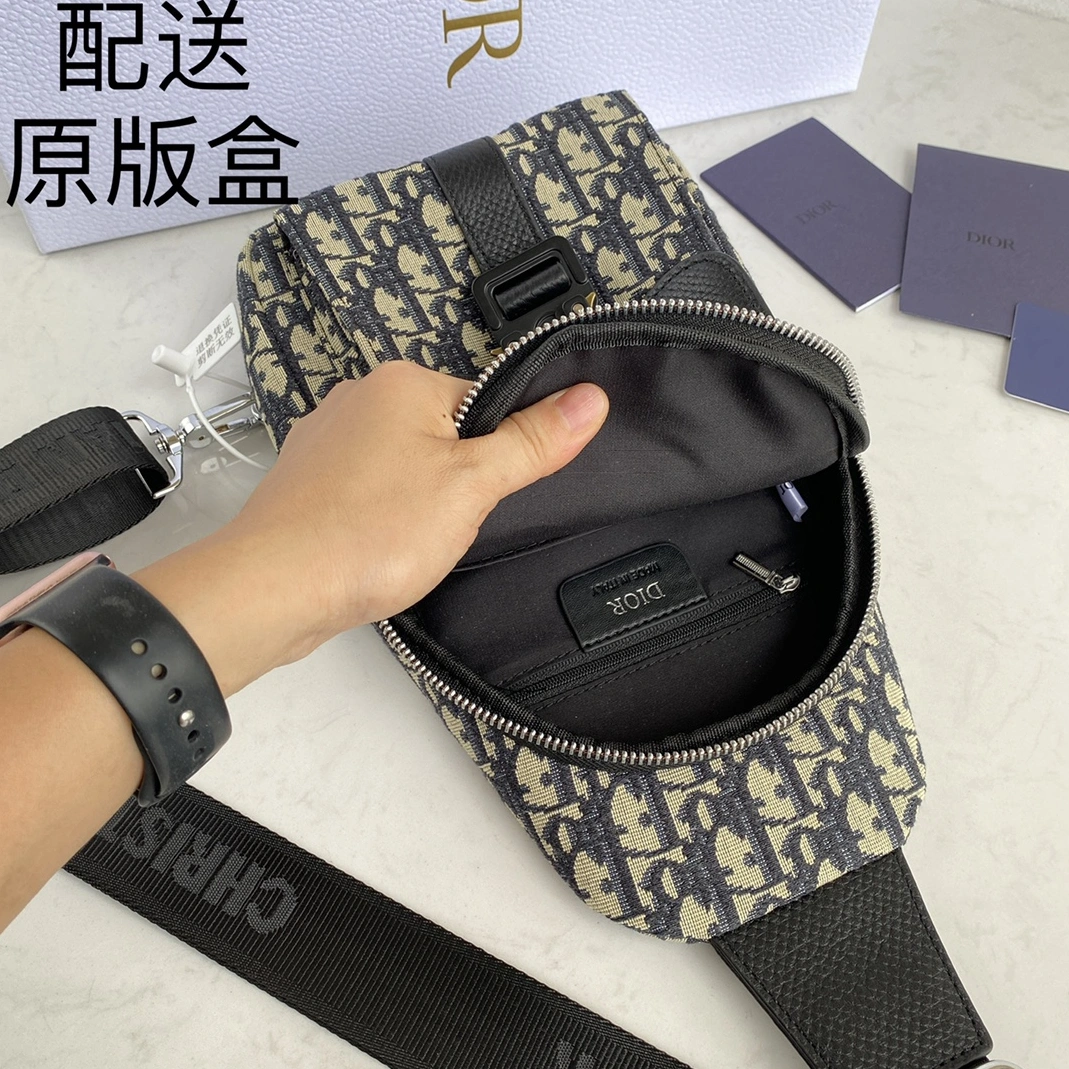 Breathable 9776 Christian Dior AAA Man Messenger Bags