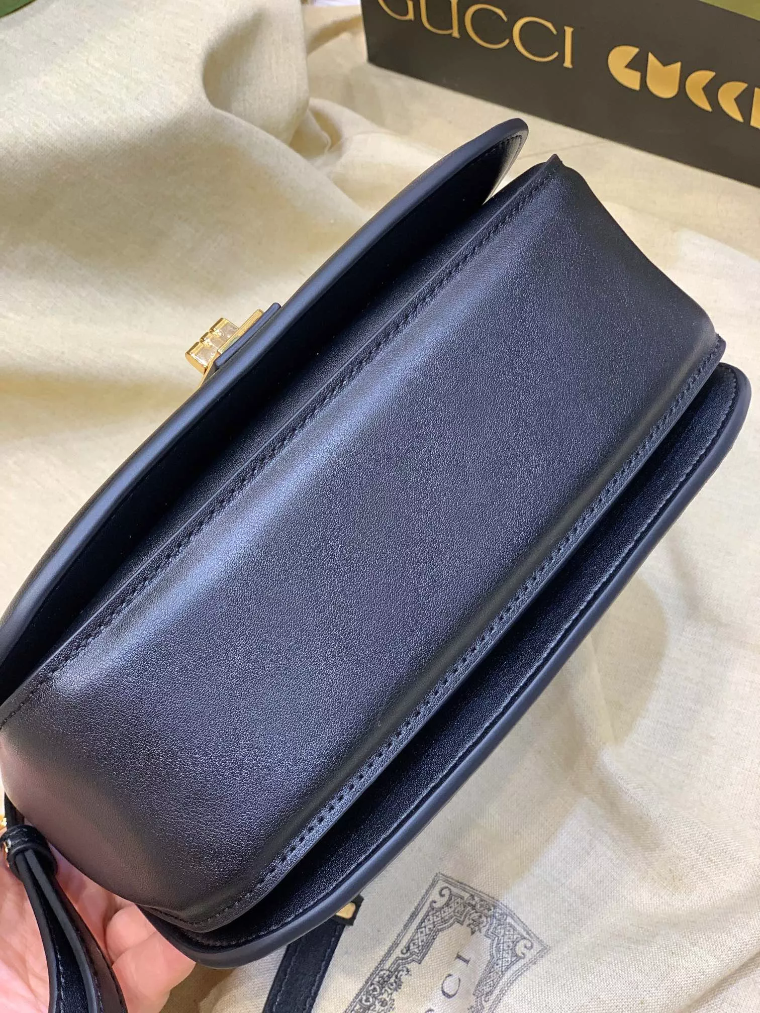 Bright 1223 Gucci AAA Quality Messenger Bags For Women