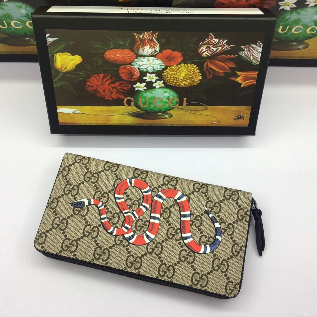 Bright 1310 Gucci AAA Quality Wallets