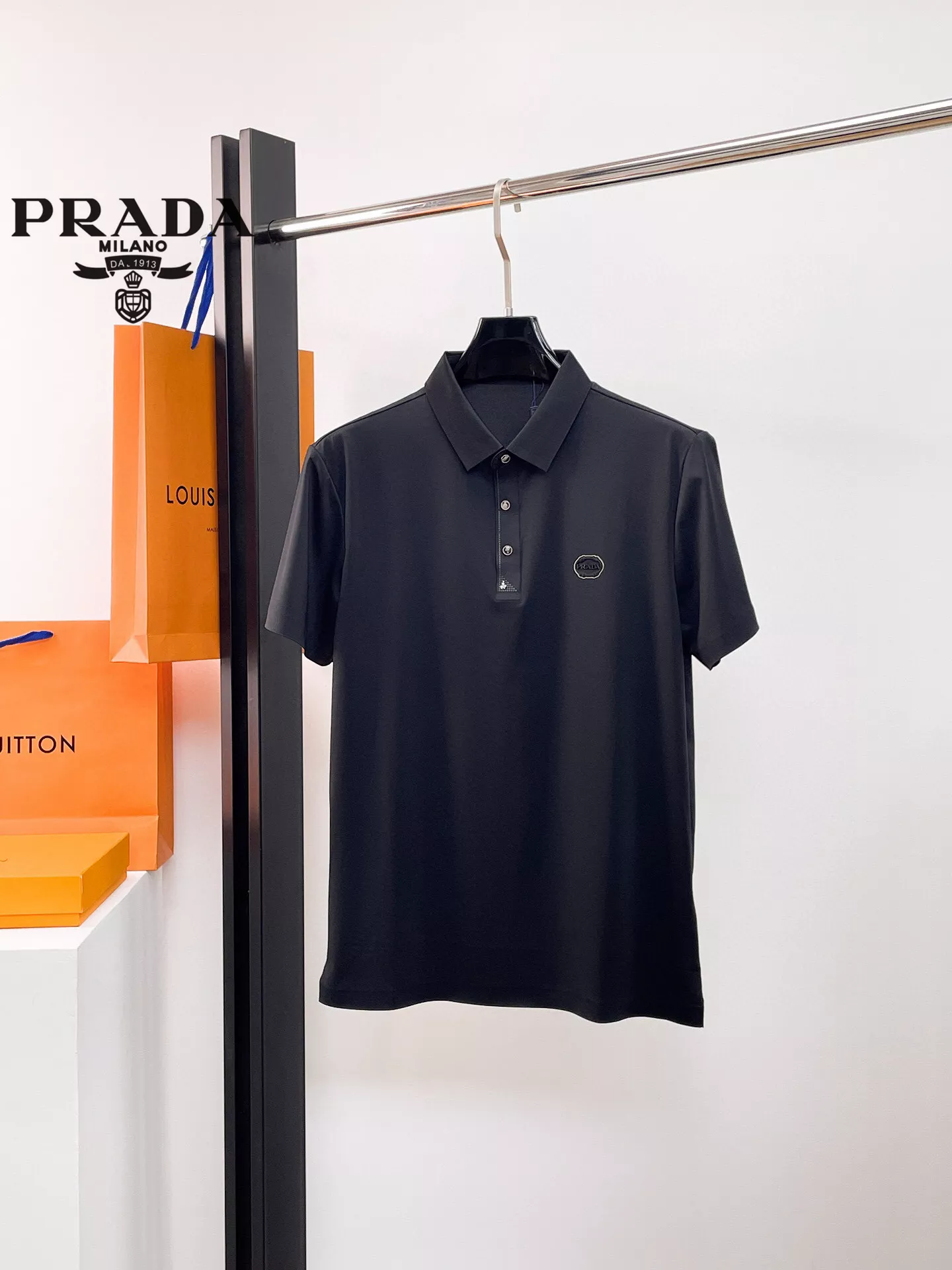 Bright 1379 Prada T-Shirts Short Sleeved For Men