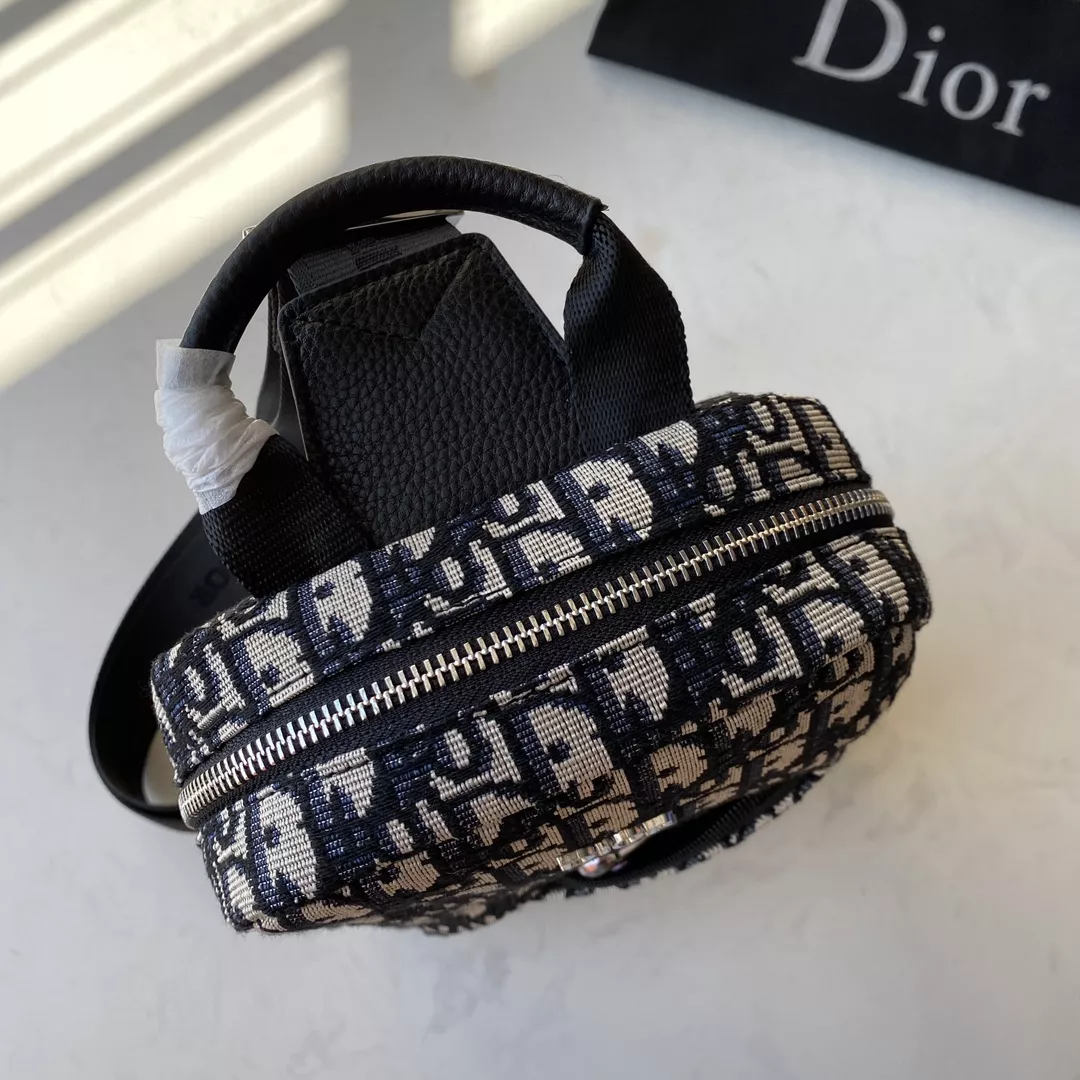 Bright 1461 Christian Dior AAA Man Messenger Bags