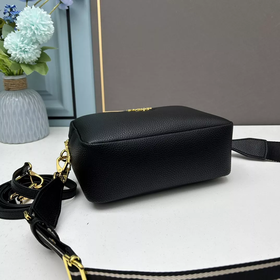Bright 1508 Prada AAA Quality Messenger Bags For Women