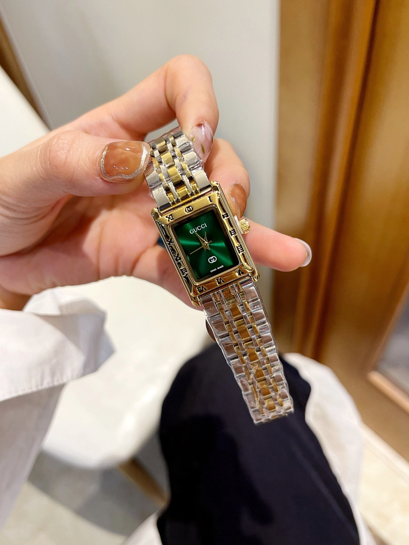 Bright 1520 Gucci Watches For Women