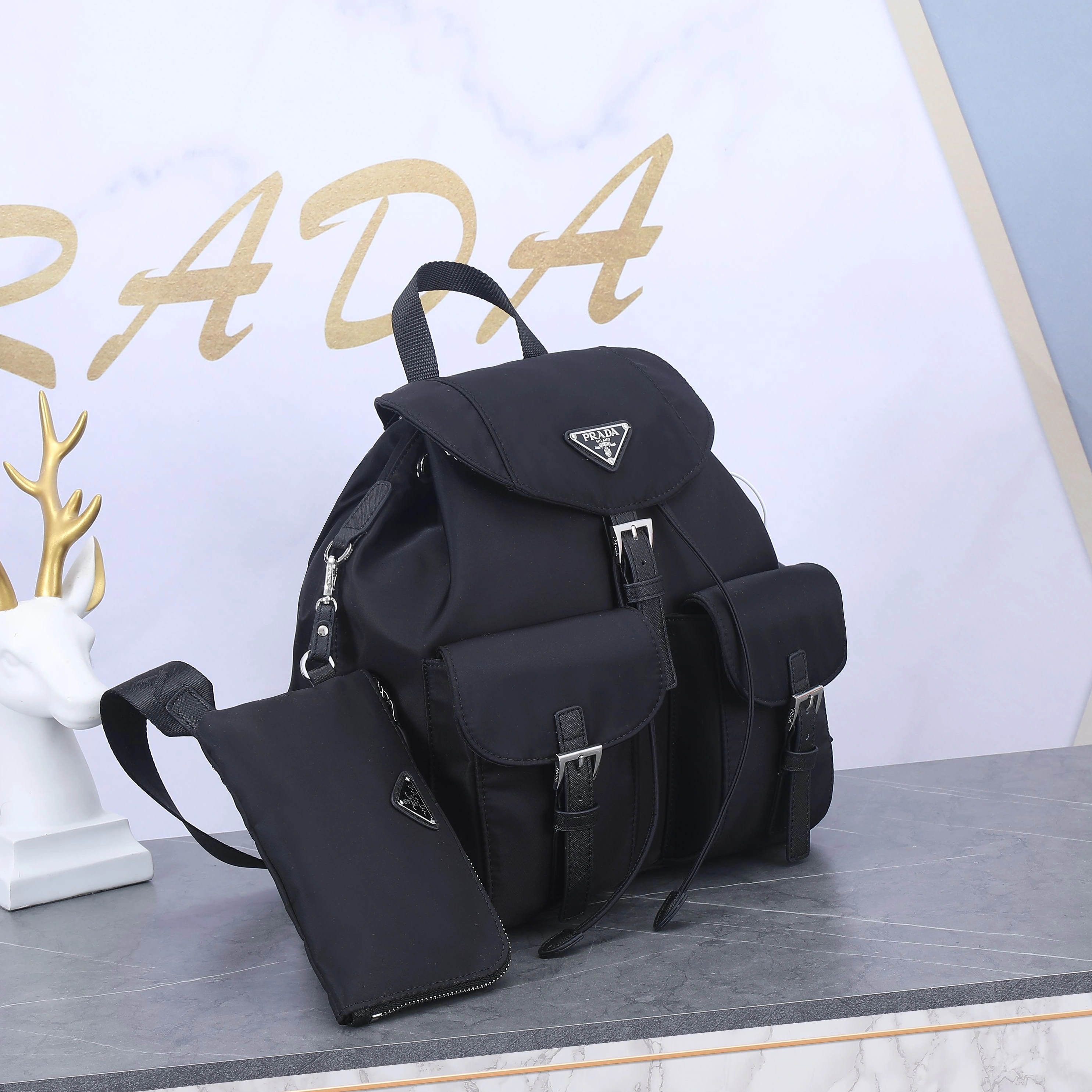 Bright 1546 Prada AAA Man Backpacks