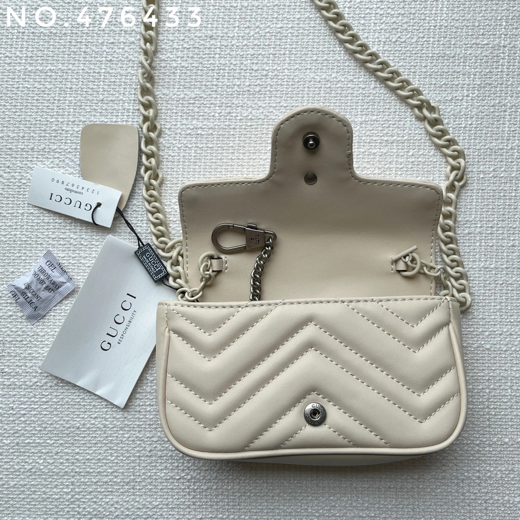 Bright 1566 Gucci AAA Quality Messenger Bags For Women