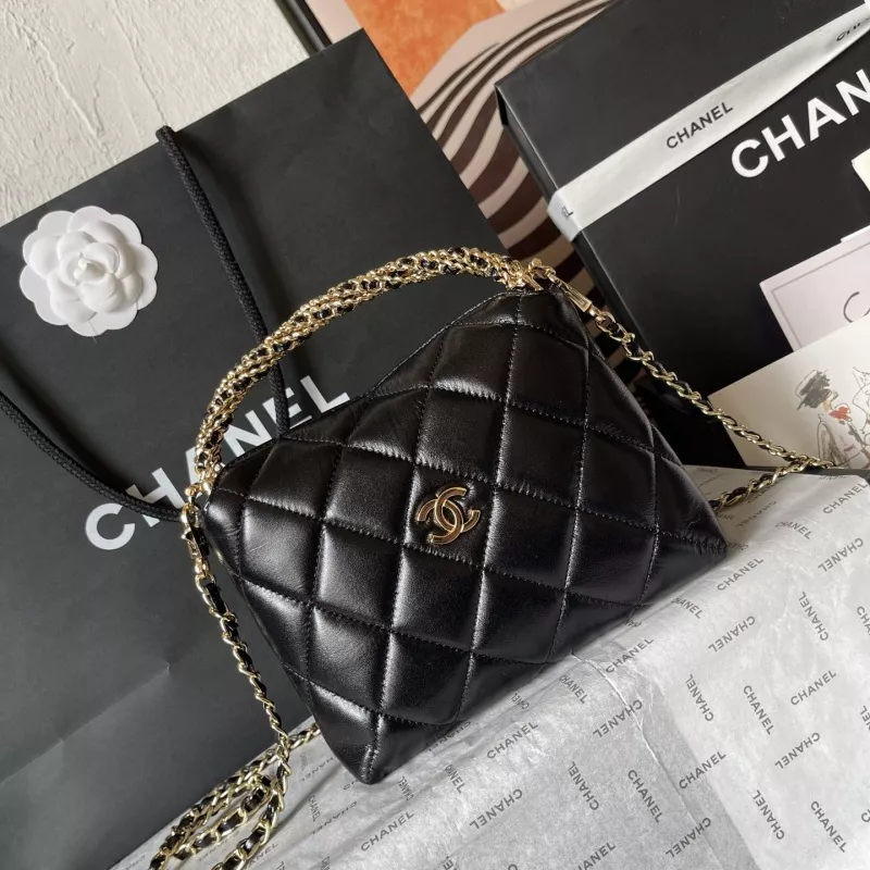 Bright 1629 Chanel AAA Quality Messenger Bags For Women
