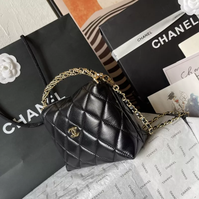 Bright 1629 Chanel AAA Quality Messenger Bags For Women