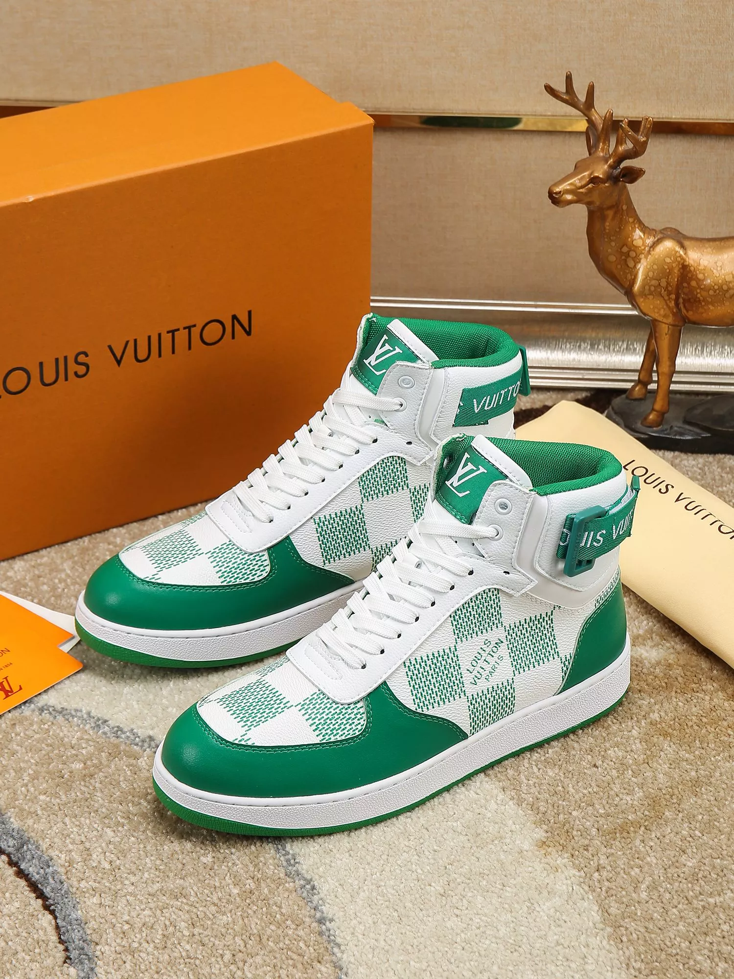 Bright 1660 Louis Vuitton High Tops Shoes For Men