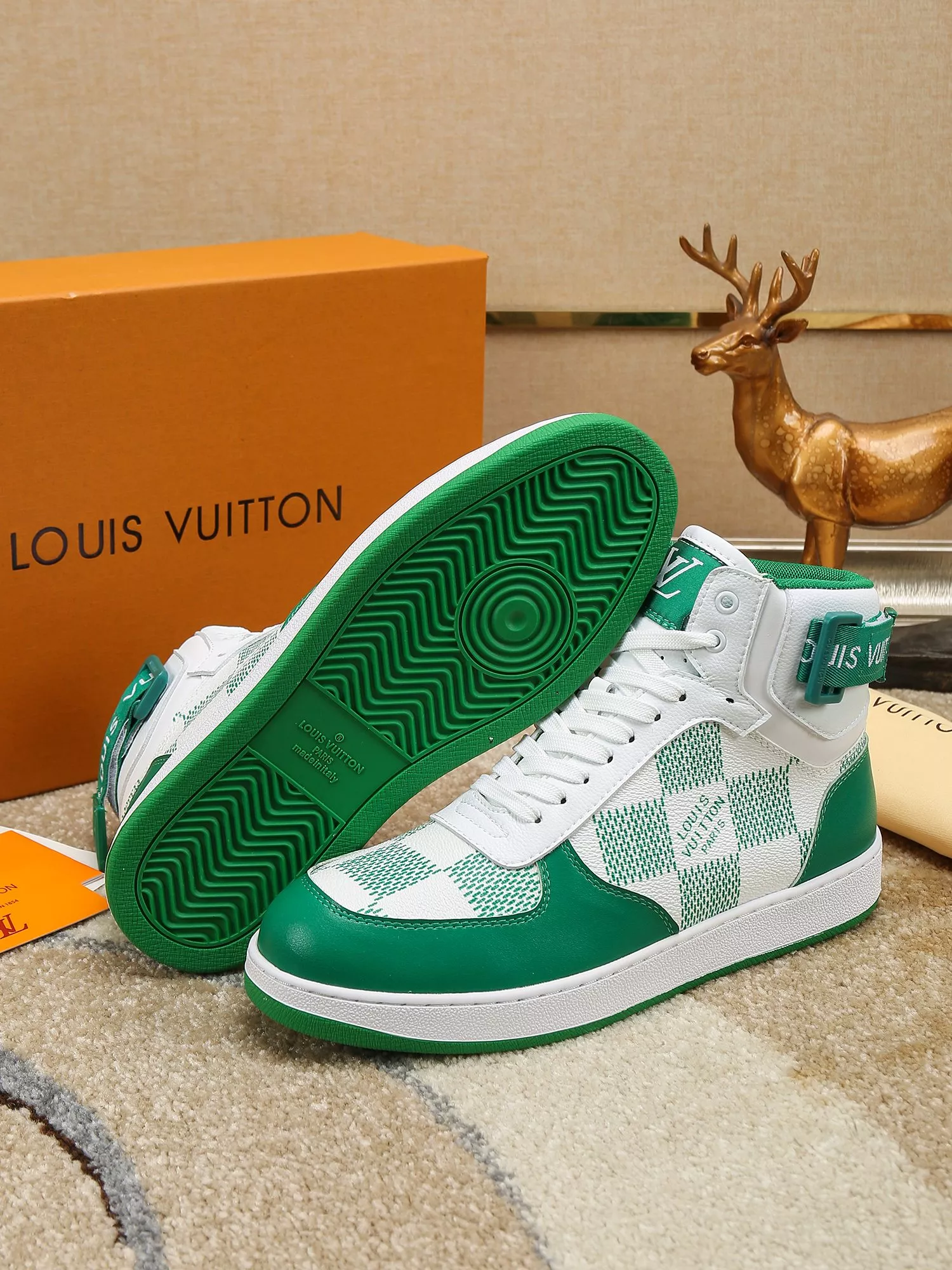 Bright 1660 Louis Vuitton High Tops Shoes For Men