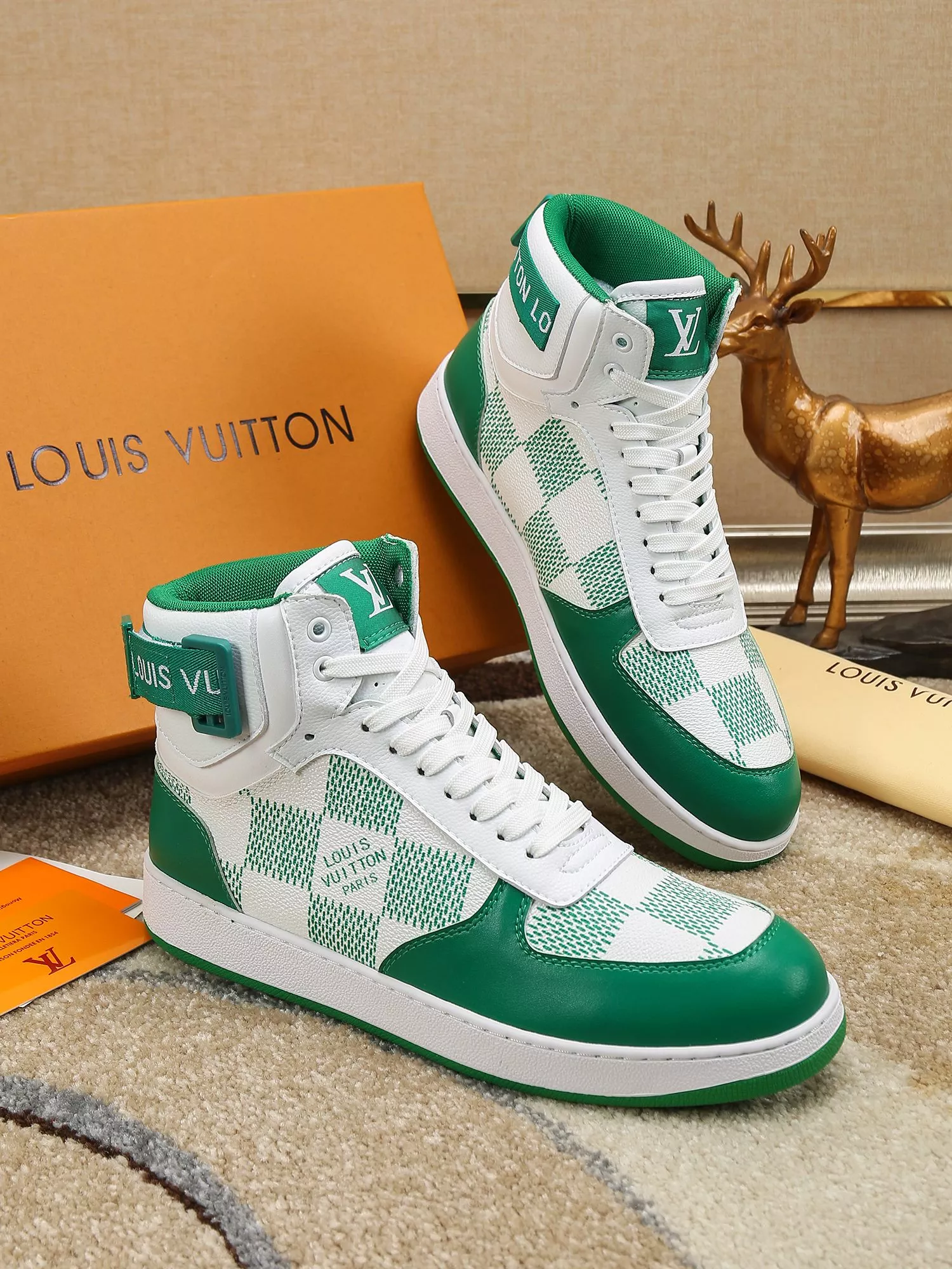 Bright 1660 Louis Vuitton High Tops Shoes For Men