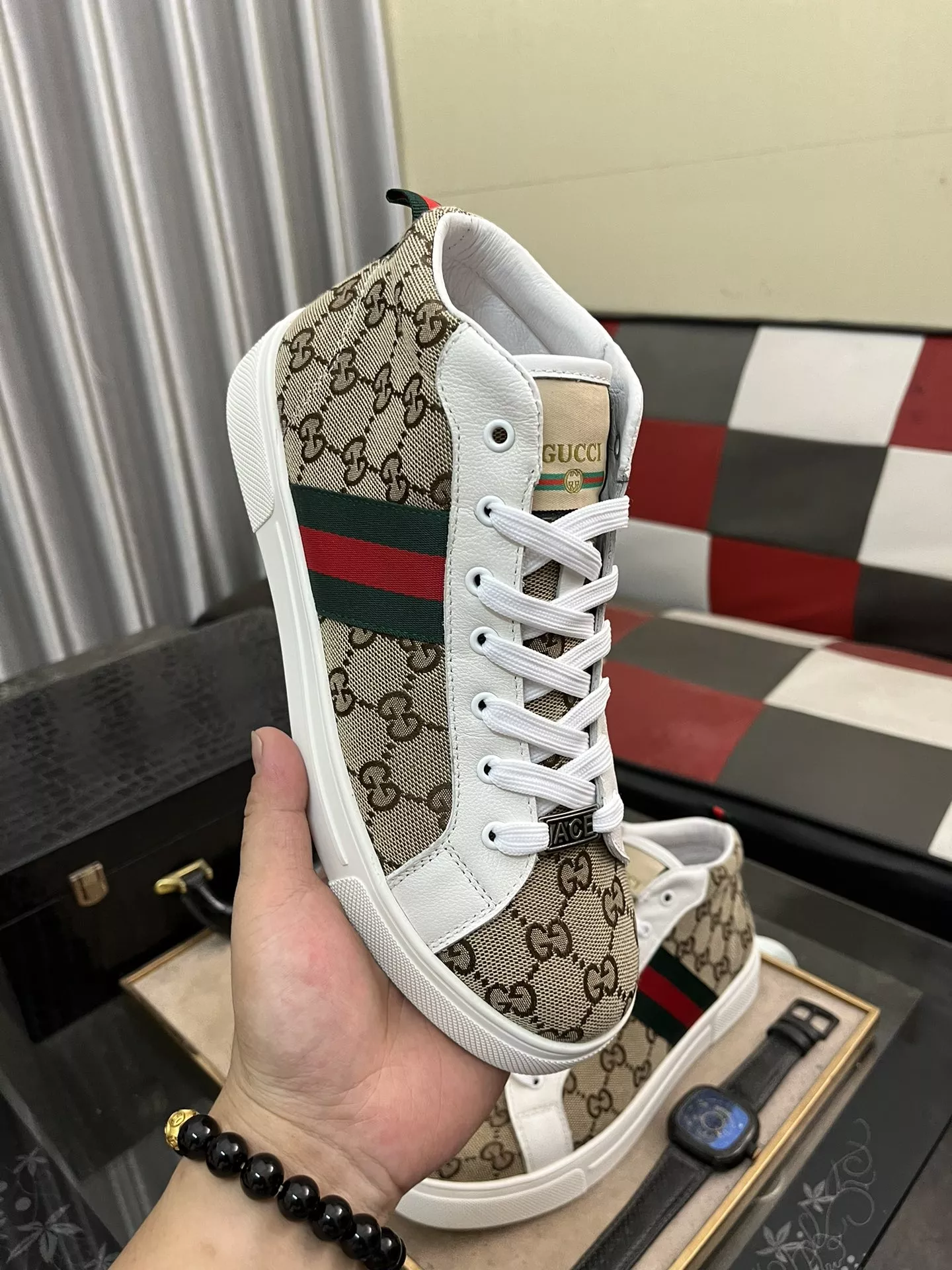 Bright 2364 Gucci High Tops Shoes For Men