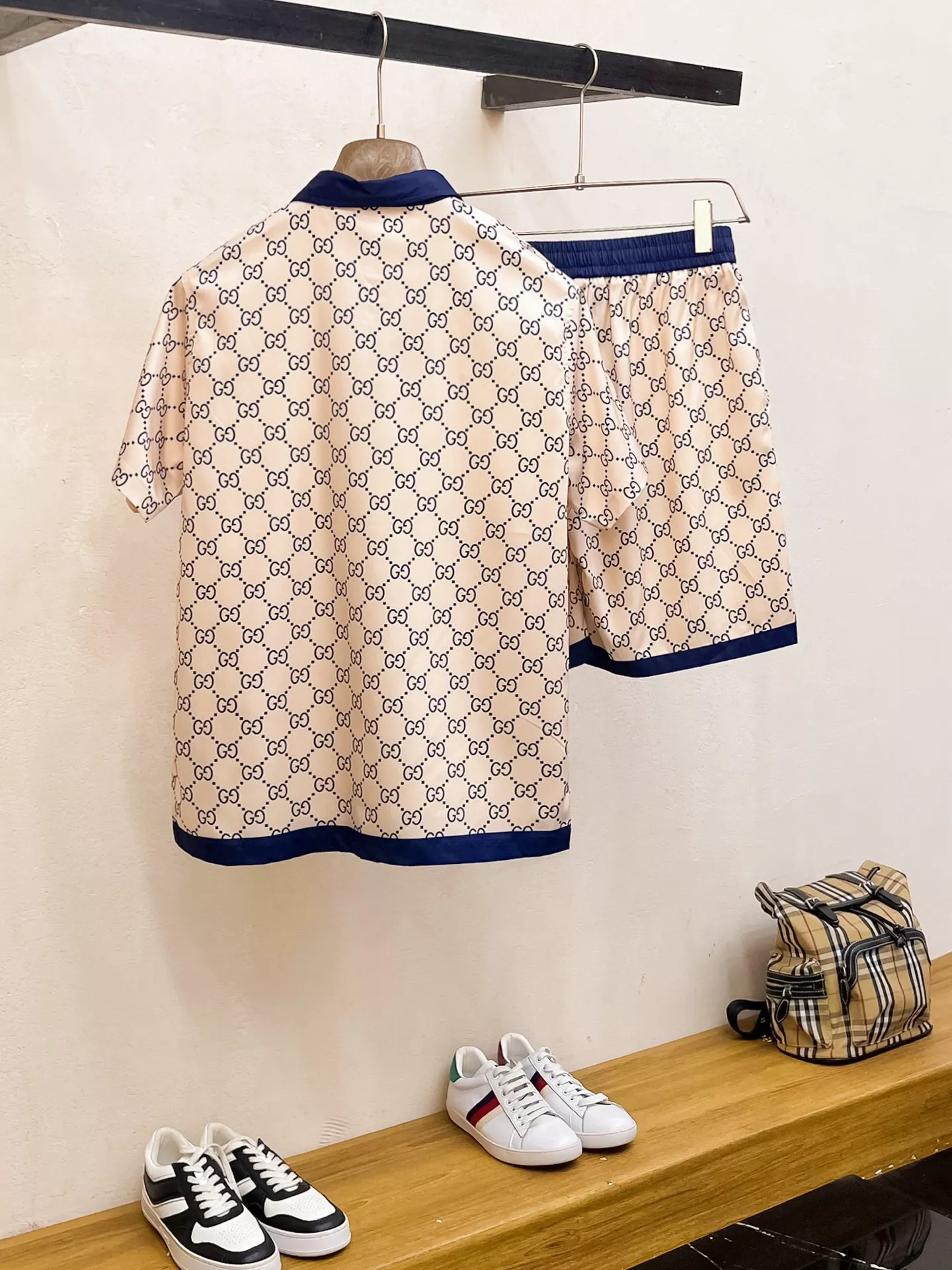 Bright 2403 Gucci Tracksuits Short Sleeved For Men