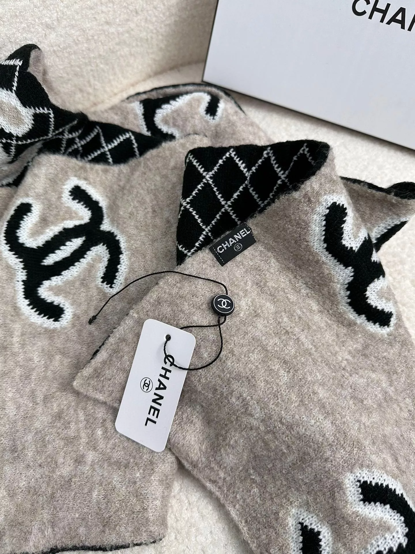 Bright 2532 Chanel Scarves For Women