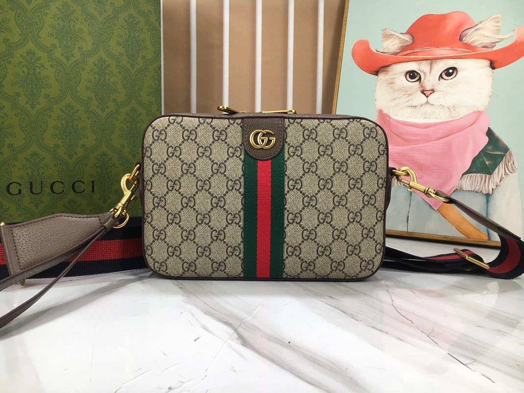Bright 2802 Gucci AAA Quality Messenger Bags For Unisex