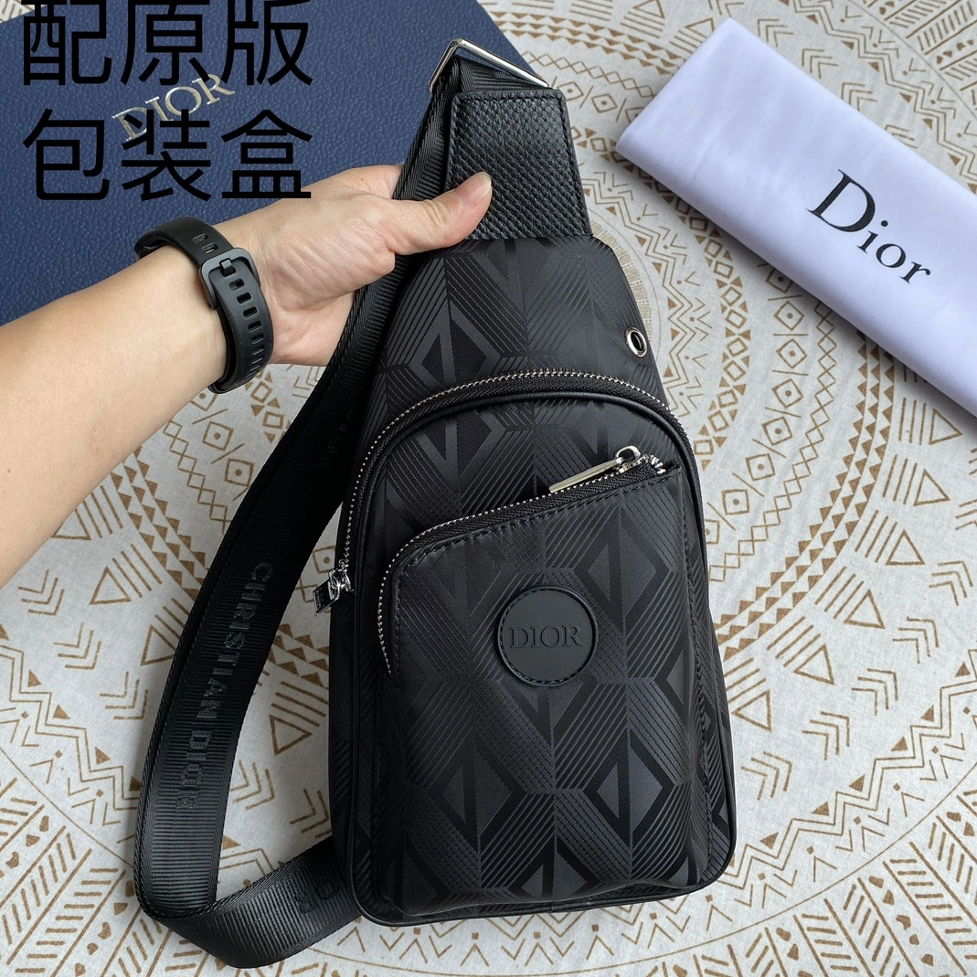 Bright 299 Christian Dior AAA Man Messenger Bags
