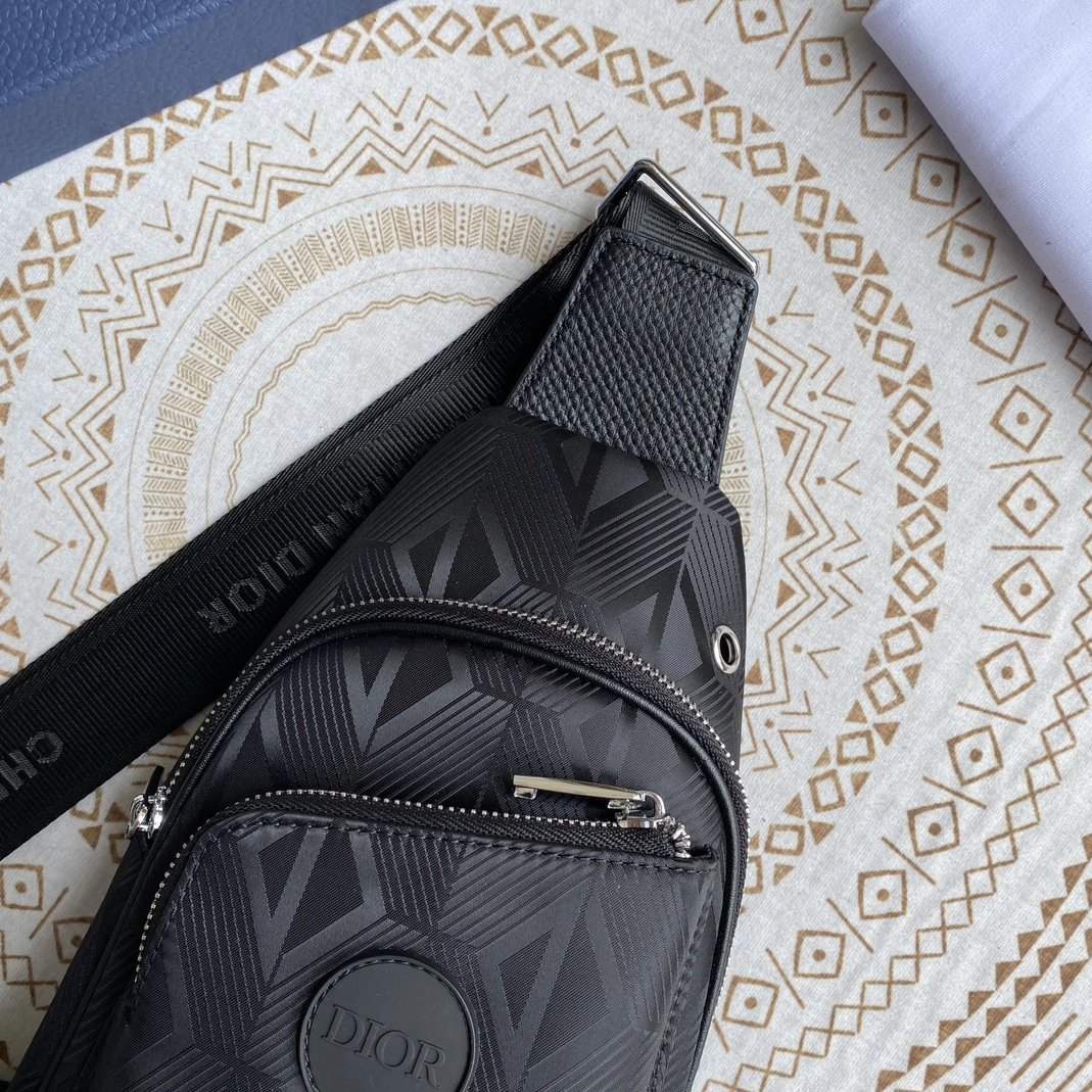 Bright 299 Christian Dior AAA Man Messenger Bags