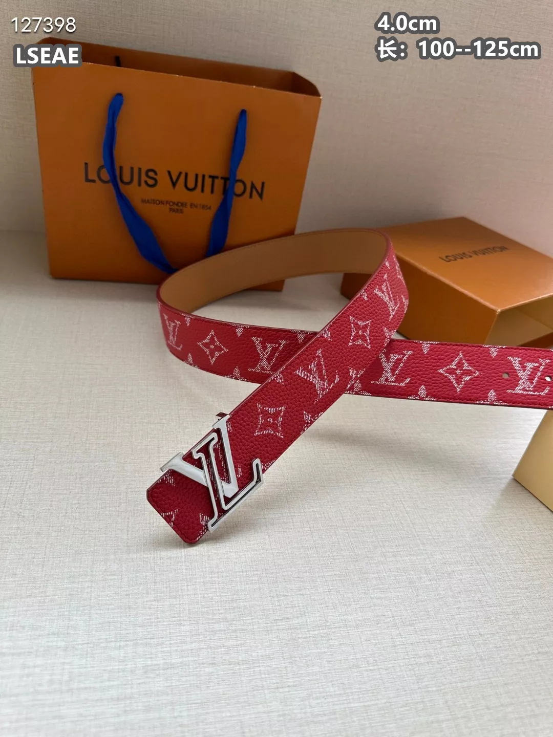 Bright 3044 Louis Vuitton AAA Quality Belts For Men