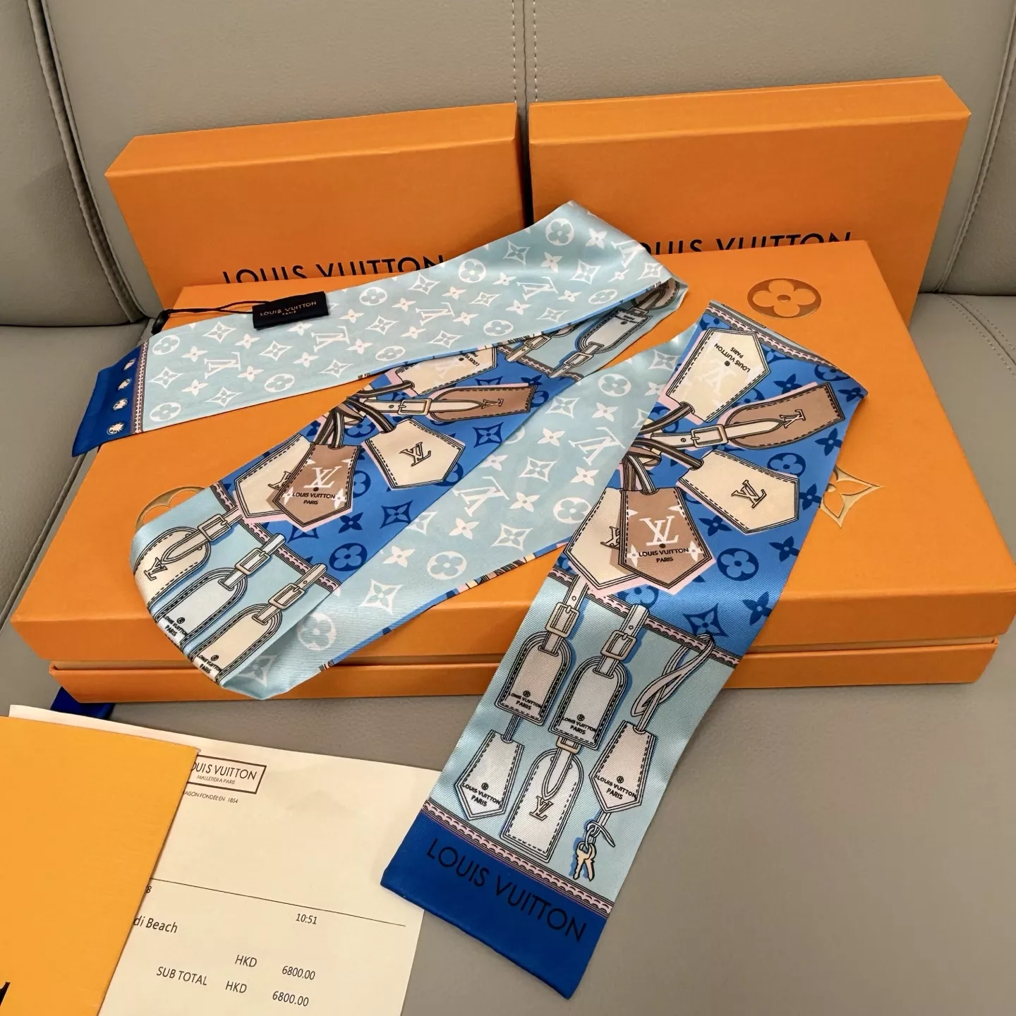 Bright 3068 Louis Vuitton Silk Scarf