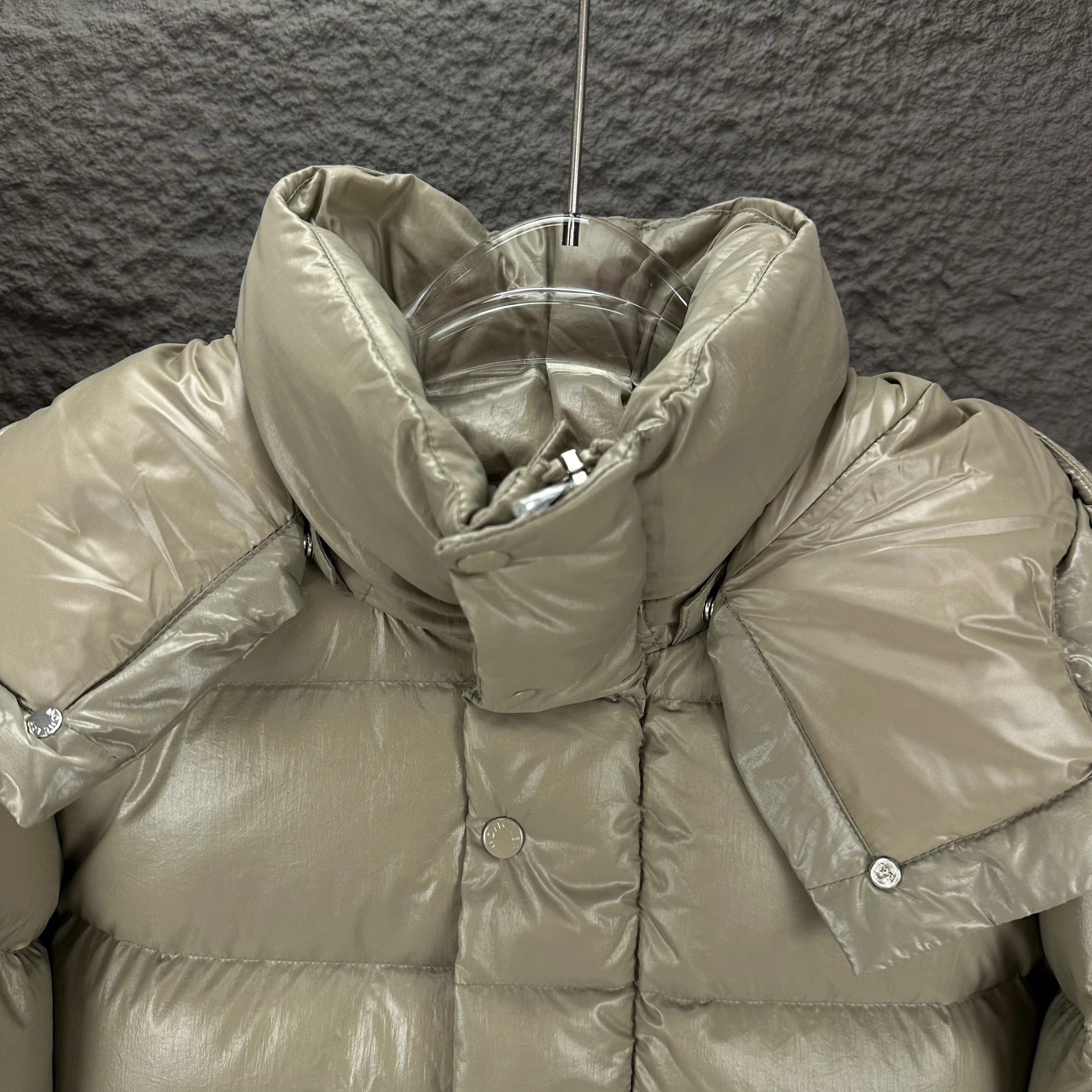Bright 3421 Moncler Down Feather Coat Long Sleeved For Unisex