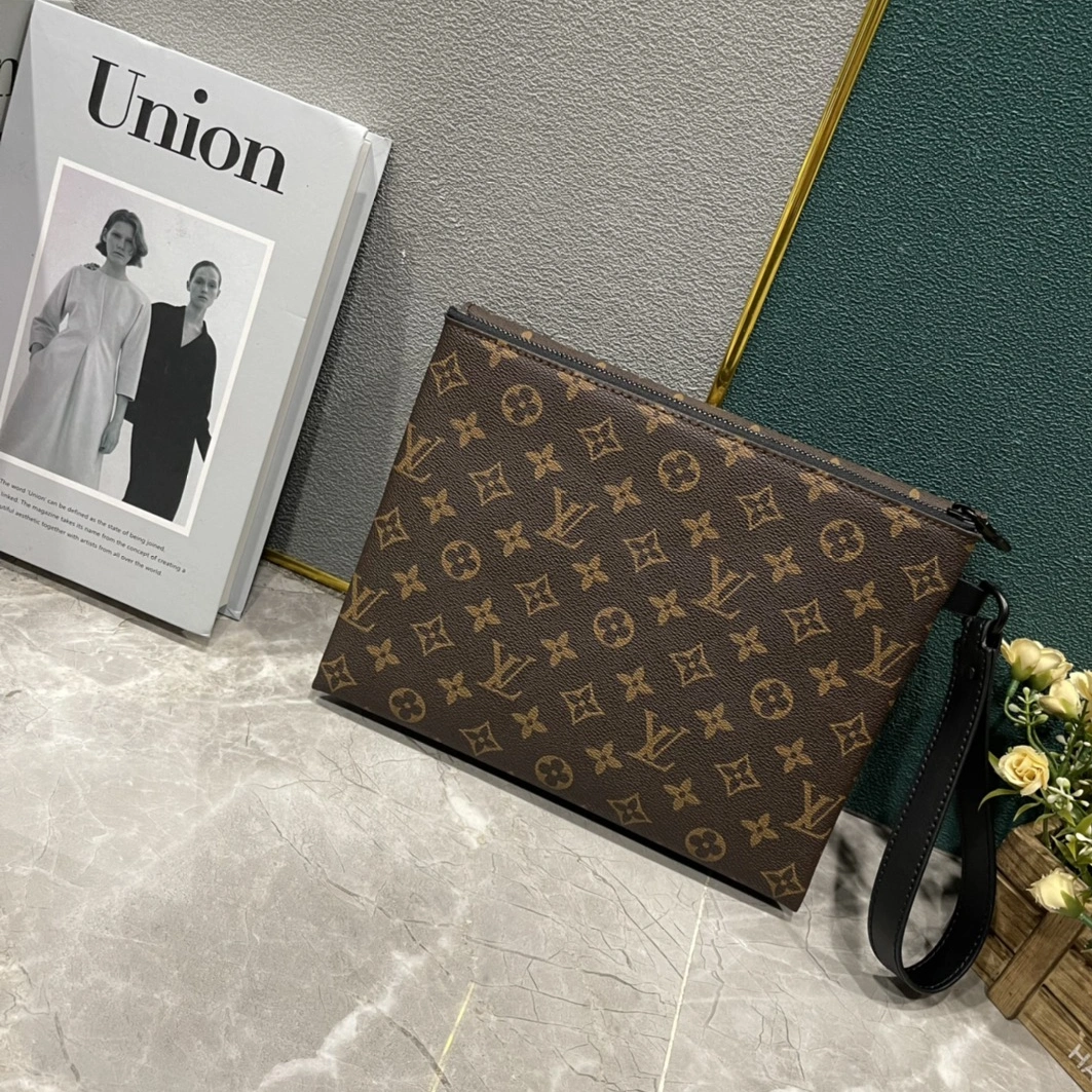 Bright 3489 Louis Vuitton AAA Man Wallets