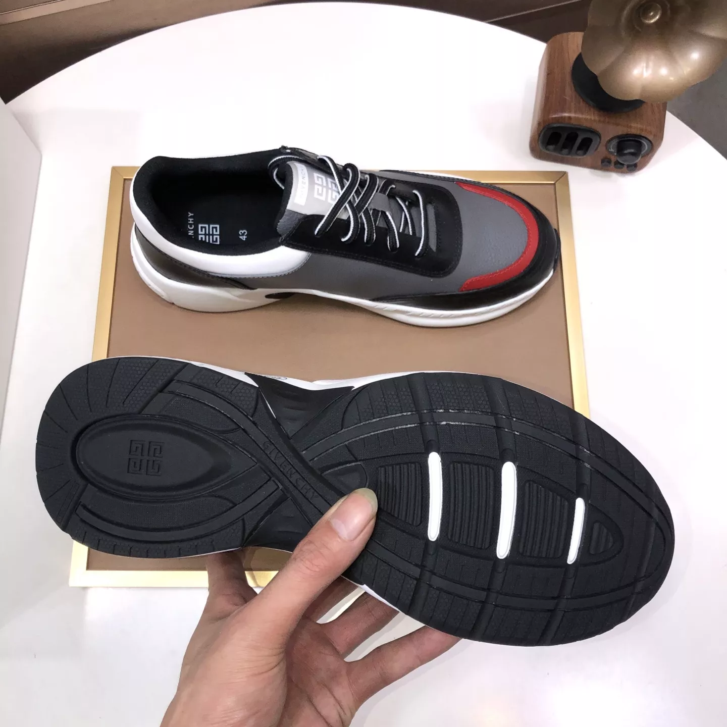 Bright 3512 Givenchy Casual Shoes For Men