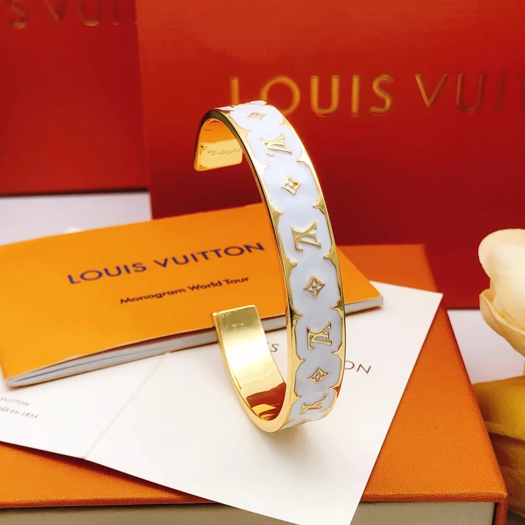 Bright 3613 Louis Vuitton LV Bracelets